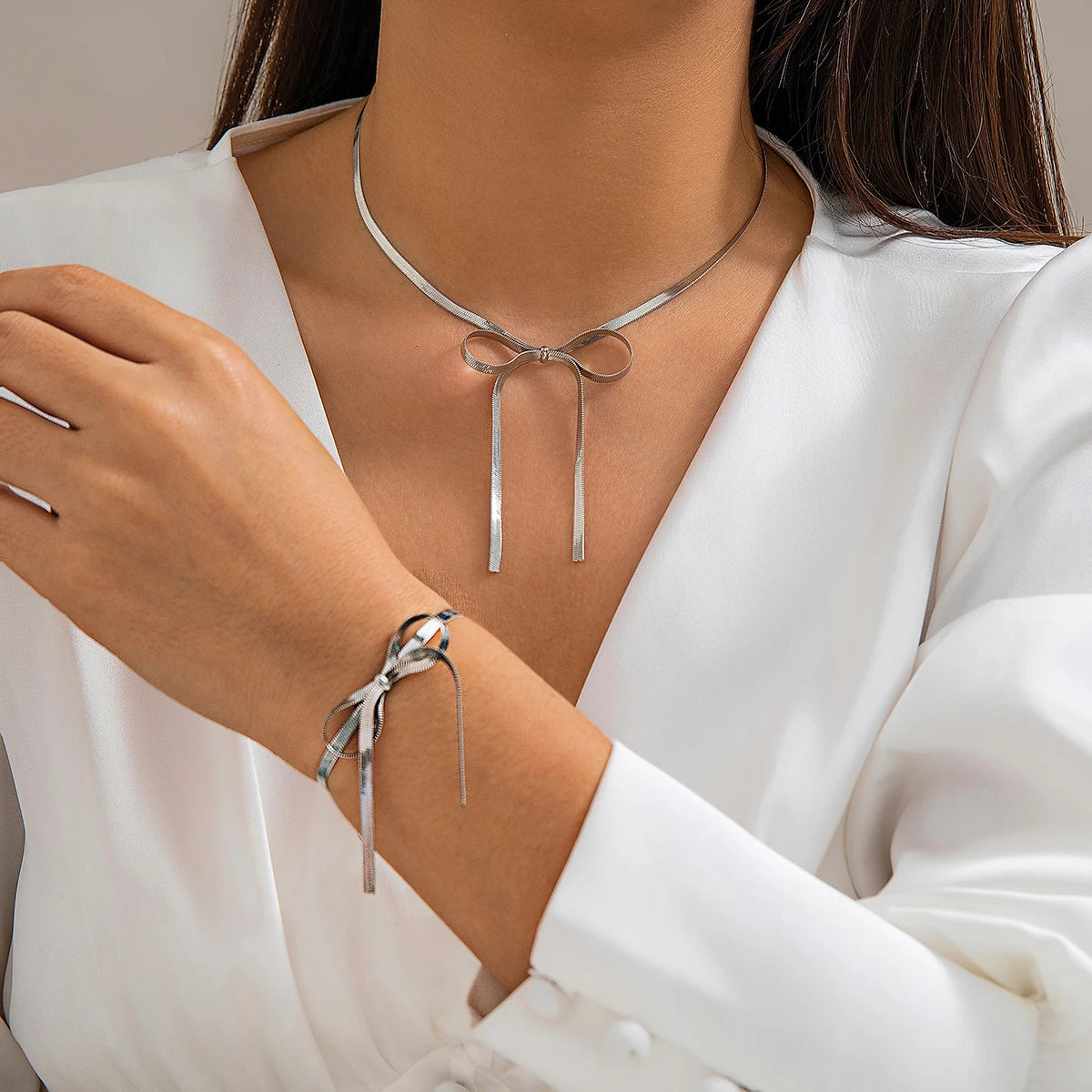 Salircon Punk Flat Snake Chain Short Necklace Vintage Creative Bow Pendant Choker Necklace Women's Aesthetic Banquet Jewelry