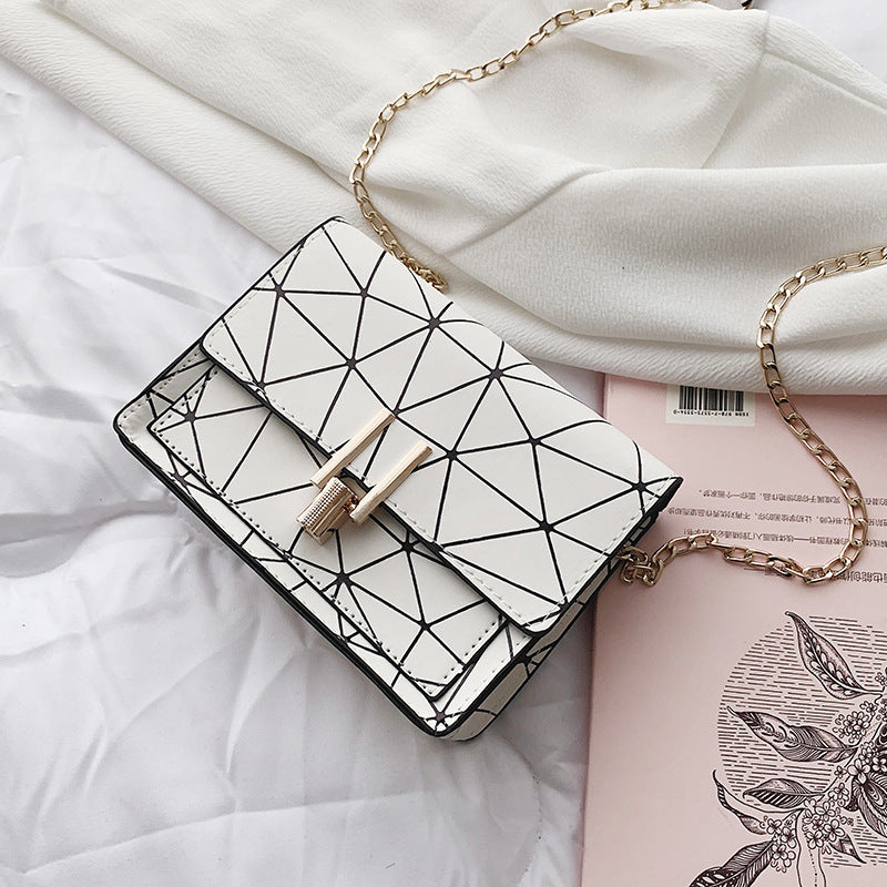 2020 New Women's Small Square Chain Shoulder Bag