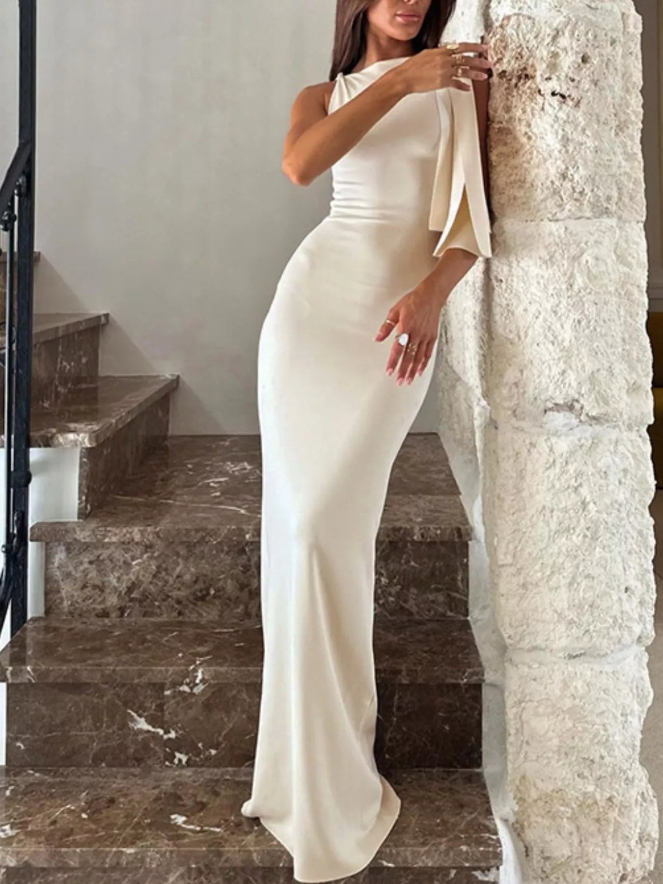 Elegant Sleeveless Tie - Shoulder Maxi Dress - TrendNest