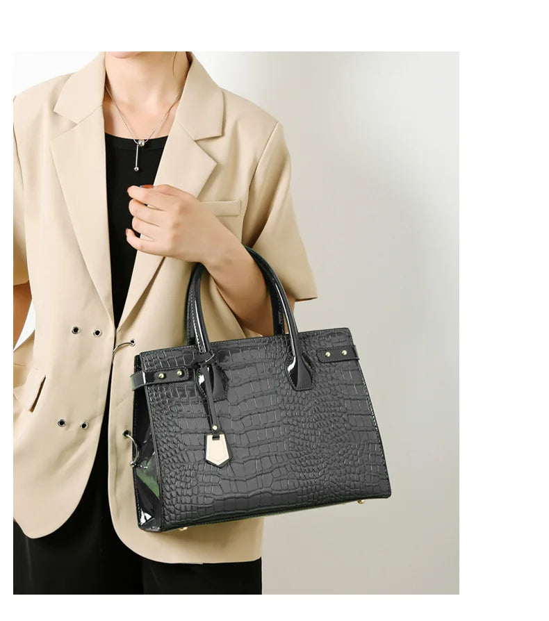 Retro Ladies Three-piece Set Mother-daughter Crossbody Bag Crocodile Pattern Texture Single-shoulder Hand-held Diagonal Bag