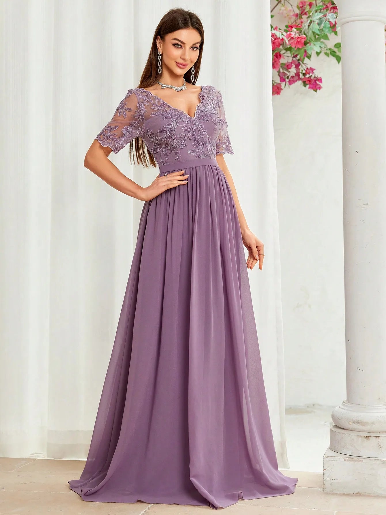 MgiacyV-neck embroidered lace cross irregular lace short sleeves splicing chiffon long skirt