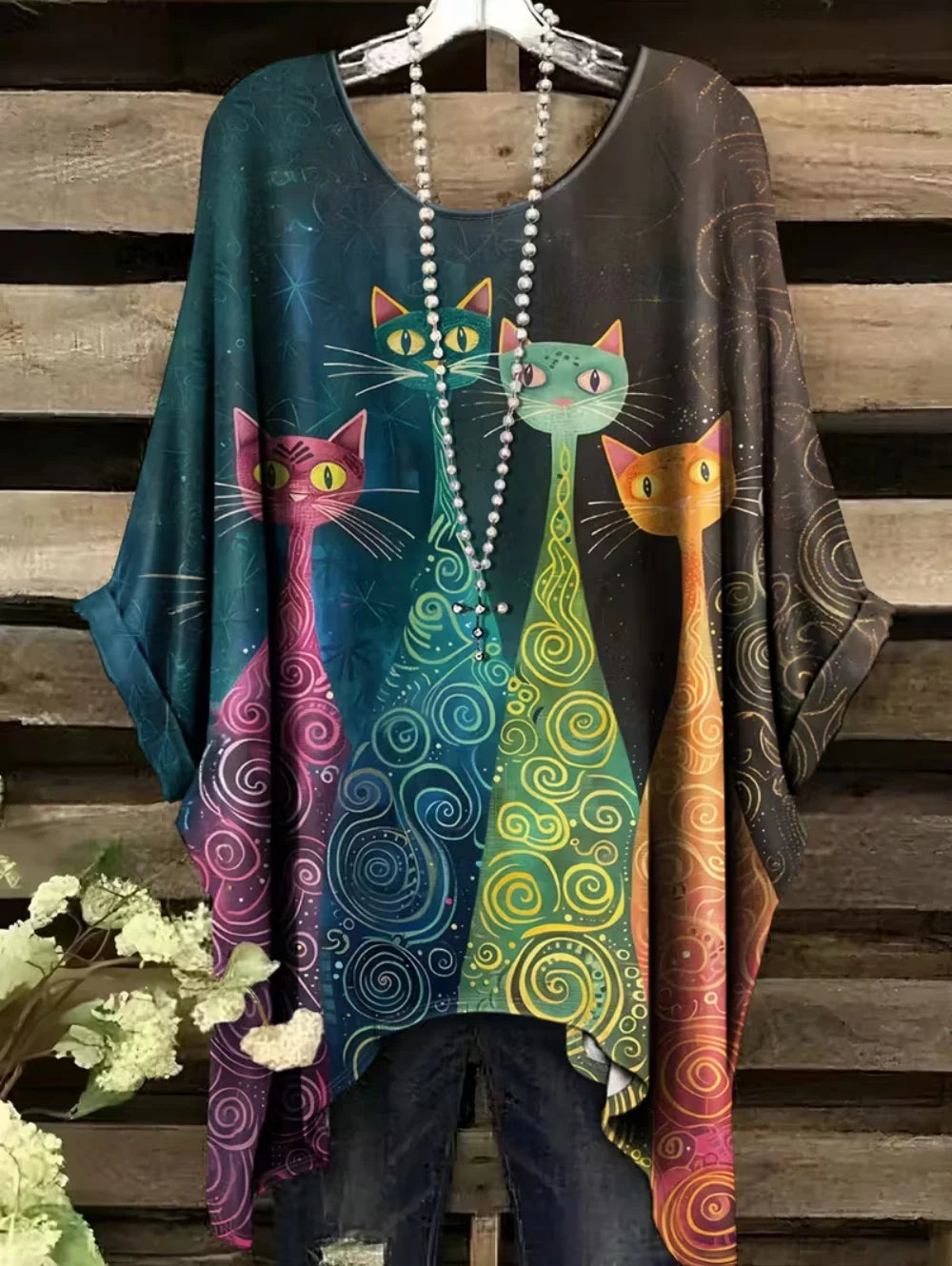 Retro Women's T Shirt Anime Cat Graphic Girl Clothes Summer O-Neck Short Sleeve Tees Female Harajuku Streetwear Oversized Blouse