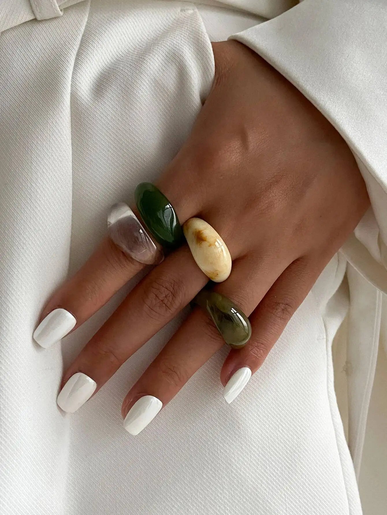 Salircon Trendy Creative Irregular Resin Acrylic Rings for Women Punk Charm Geometric Oval Finger Ring Jewelry Accessories Gifts