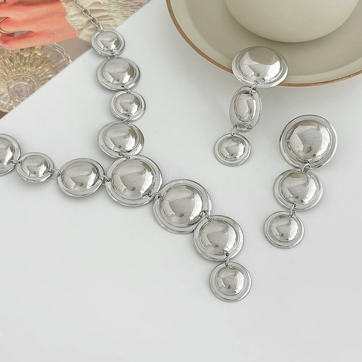Salircon Women Punk Metal Y-Shaped Chain Jewelry Set Exaggerated Geometric Smooth Circular Spliced Long Necklace And Earrings