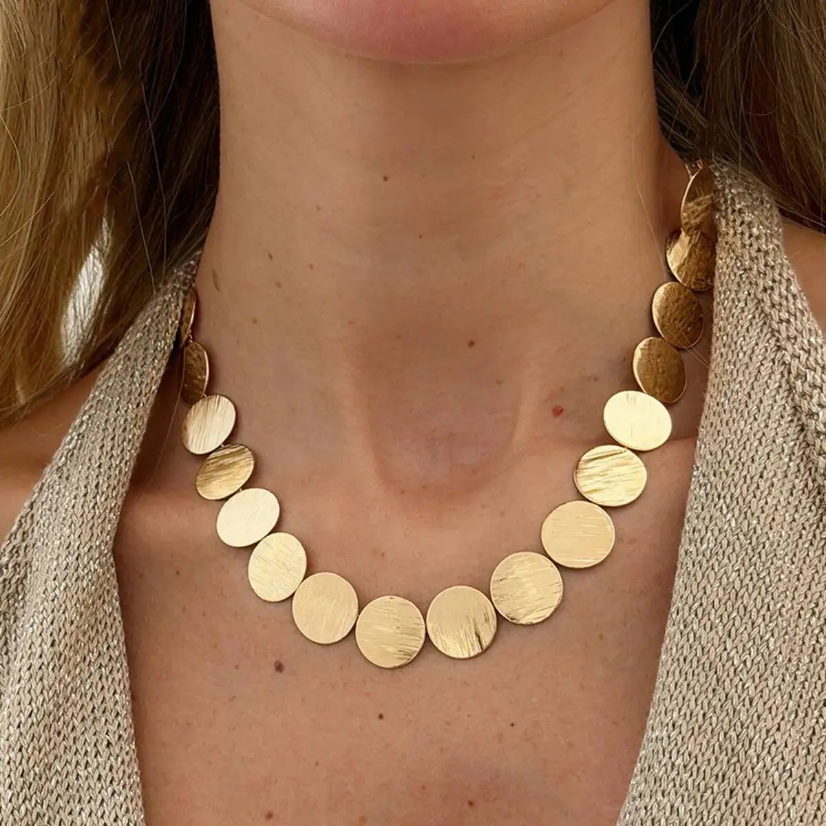 KunJoe Elegant Metal Sequins Chokers Necklaces for Women Minimalist Geometric Round Clavicle Chain Fashion Neck Jewelry Gifts