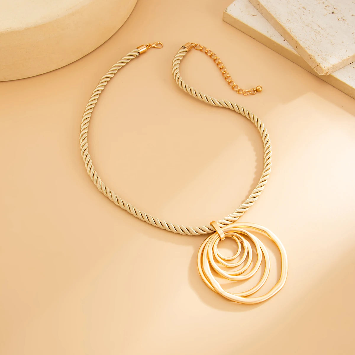 Salircon 2 Styles Vintage Geometric Large Square Hollowout Pendant Necklace for Women Punk Chunky Rope Chain Charm Jewelry Gifts