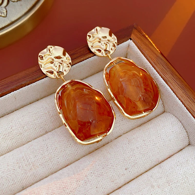 Retro Geometric Resin Drop Earings For Women Water Drop Pendant Earrings for Banquet Party Female Ear Jewelry Gift