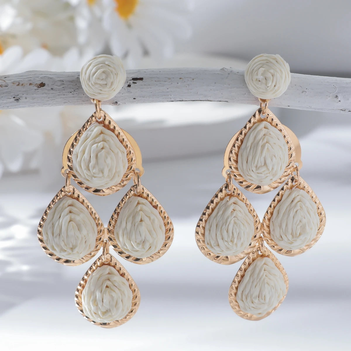 Women's Bohemian Fashion Handmade Water Drop Long Earrings Colorful Rattan Knit Raffia Hanging Party Jewelry Accessory