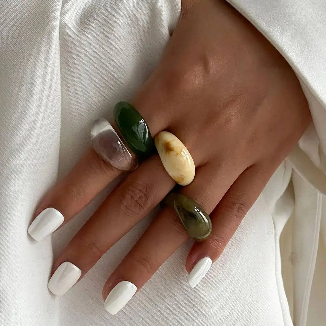 Salircon Trendy Creative Irregular Resin Acrylic Rings for Women Punk Charm Geometric Oval Finger Ring Jewelry Accessories Gifts
