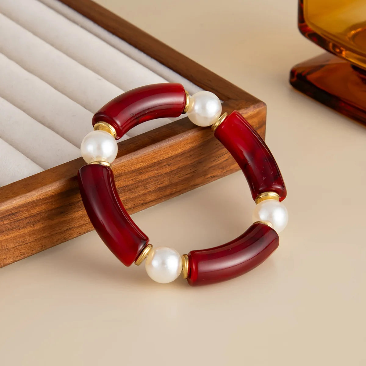 Salircon 6 Style Vintage Red Resin Acrylic Bracelets for Women Punk Splice Metal Tube Beaded Handmade Bangles Aesthetics Jewelry