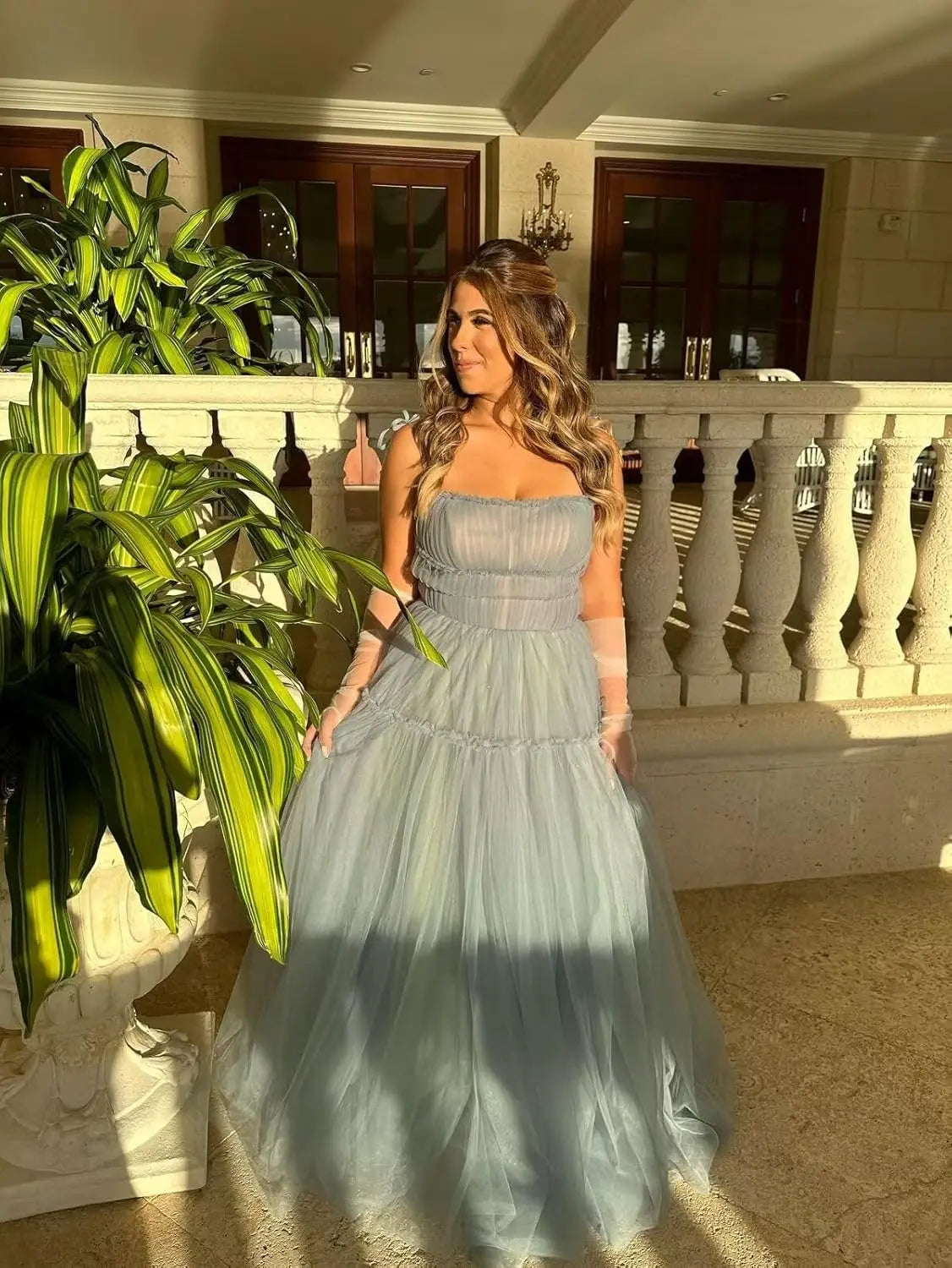 Women's Tulle Prom Dresses Spaghetti Straps Bridesmaid Dresses Long A Line Foraml Evening Party Gowns Tiered Fluffy Skirt Dress