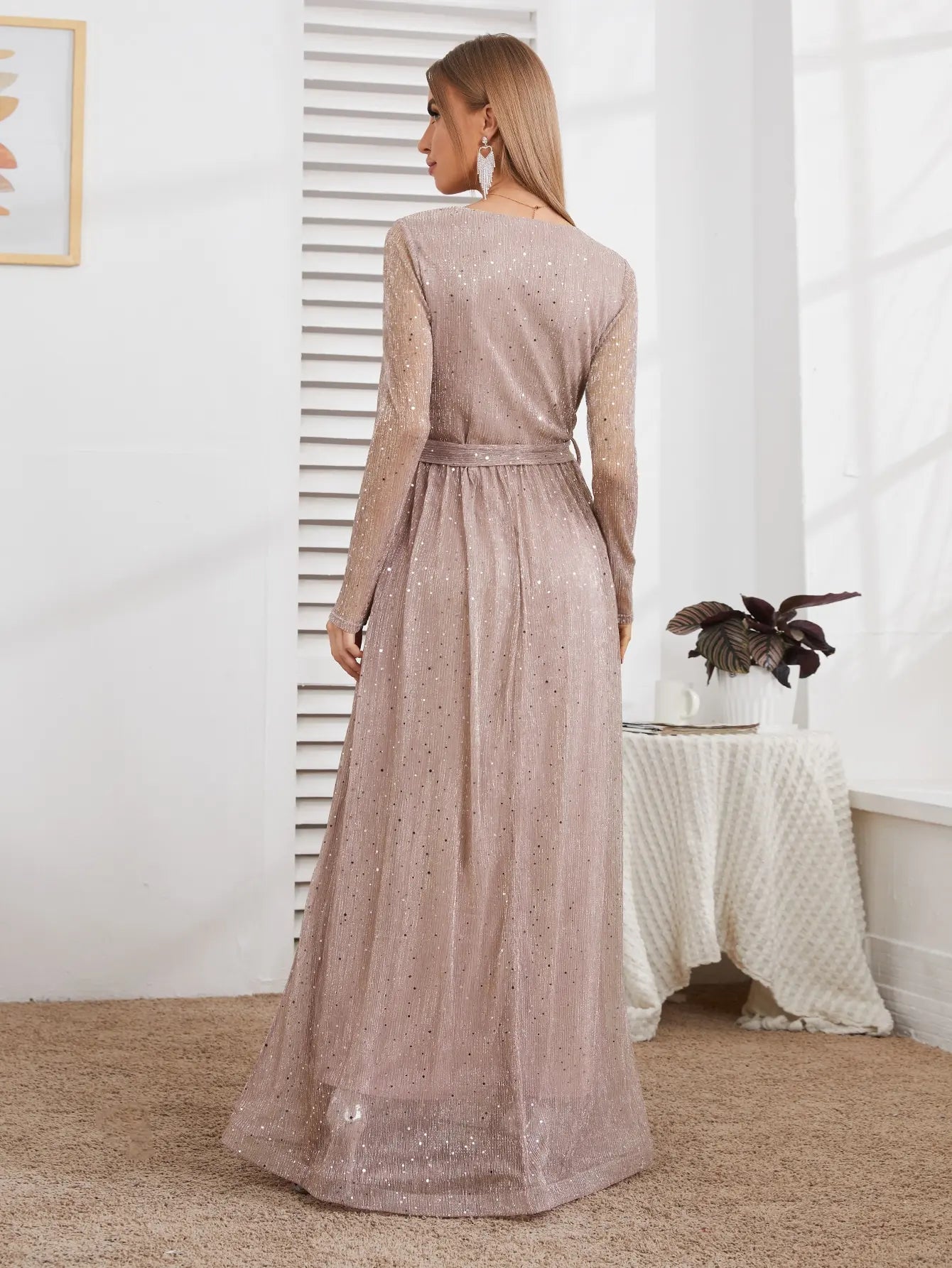 MGIACY V-neck mesh glitter gold elegant long-sleeved dress