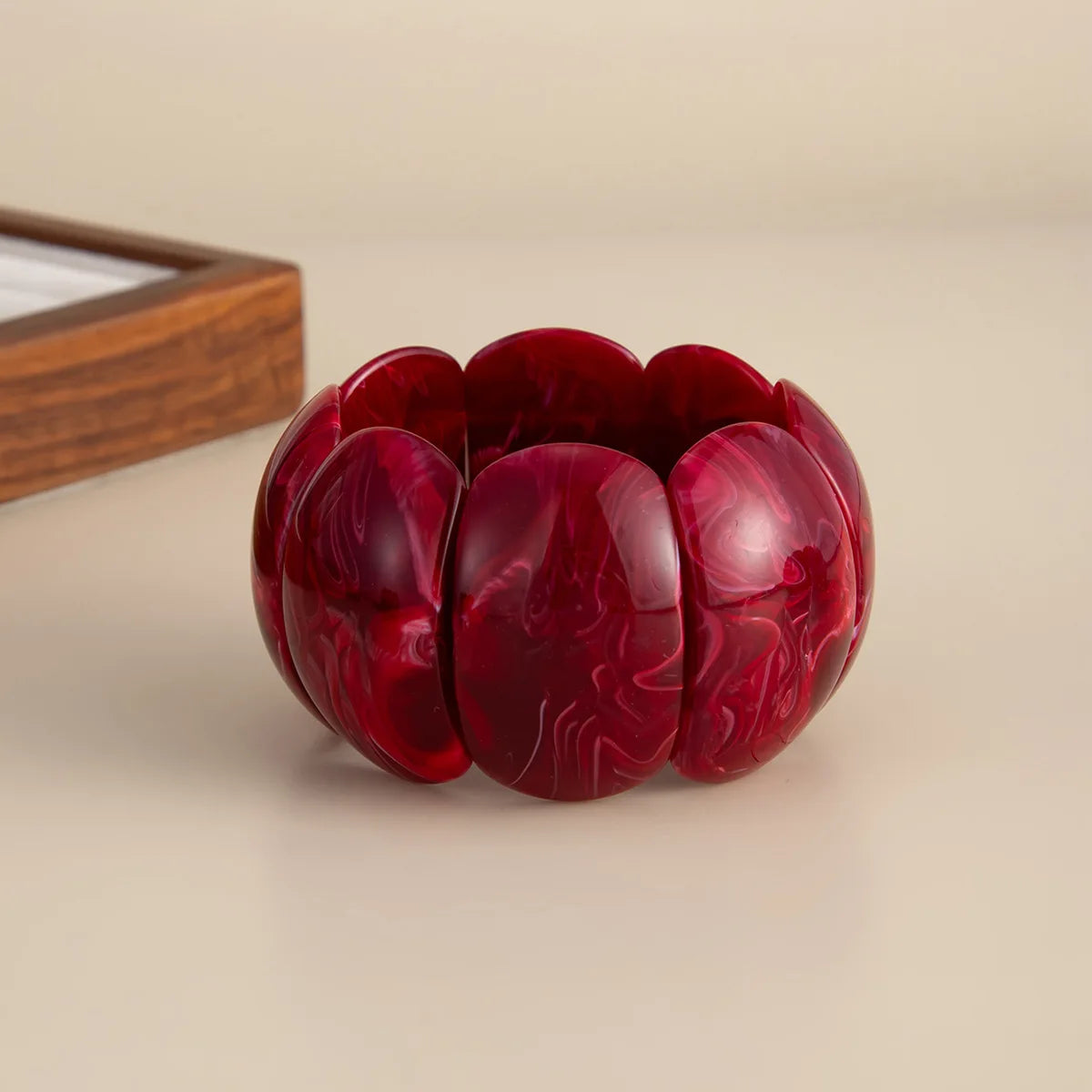 Salircon 6 Style Vintage Red Resin Acrylic Bracelets for Women Punk Splice Metal Tube Beaded Handmade Bangles Aesthetics Jewelry