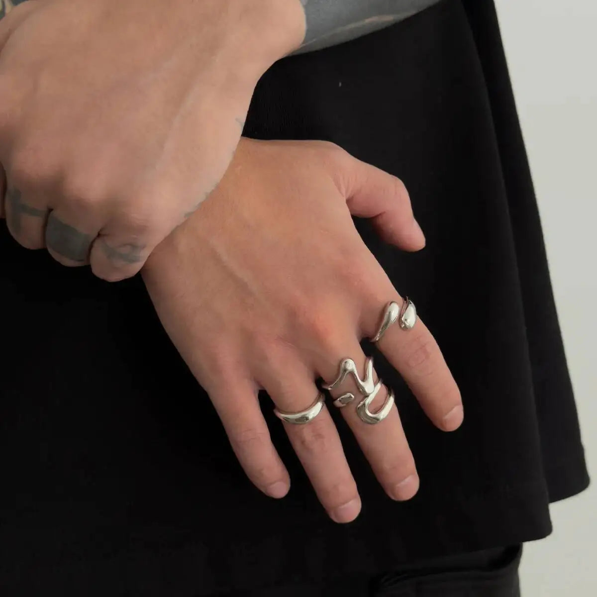 Salircon 4Pcs/Set Fashion Metal Irregular Geometric Open Finger Rings Women Punk Adjustable Gold Color Ring Couple Jewelry Gifts
