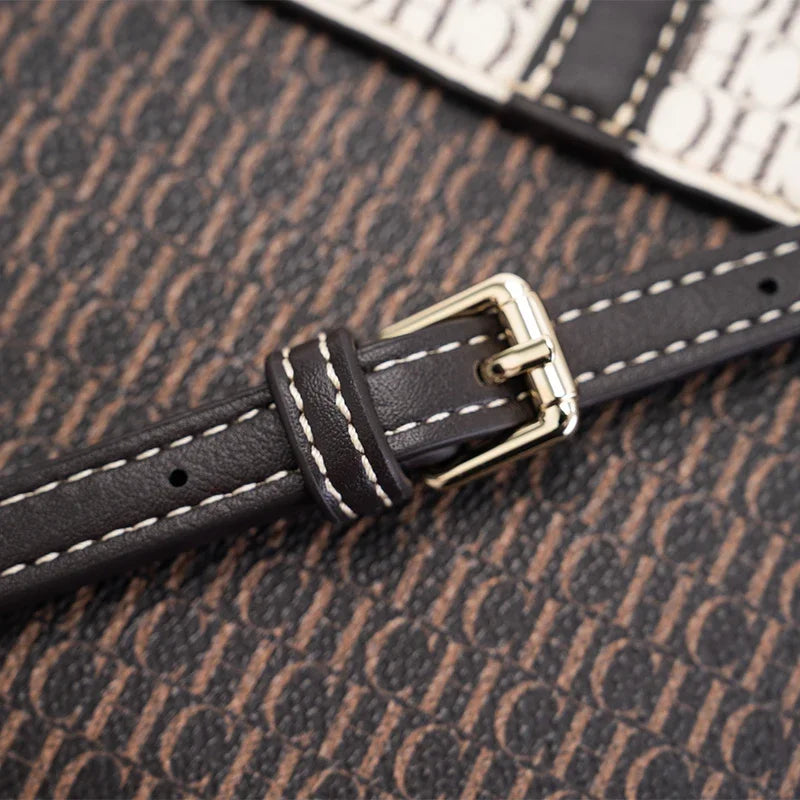 New Casual Women's Crossbody Bag Exquisite And Fashionable Handbag Niche Light Luxury Brand With Lock Design Trendy Designer's