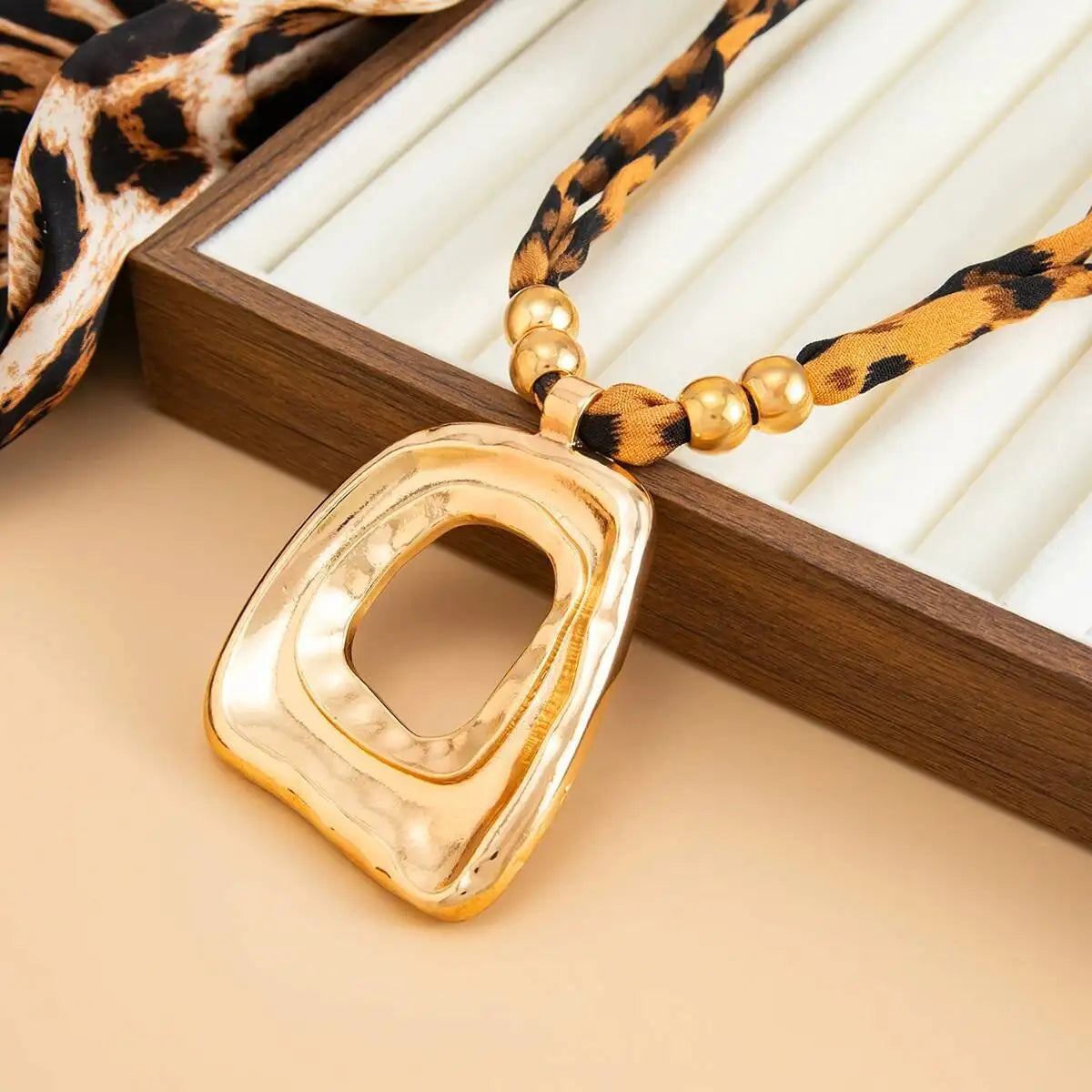 Salircon 5Styles Punk Gold Color Metal Geometry Large Hollow Square Pendant Necklace Boho Leopard Rope OT Chain Necklace Jewelry