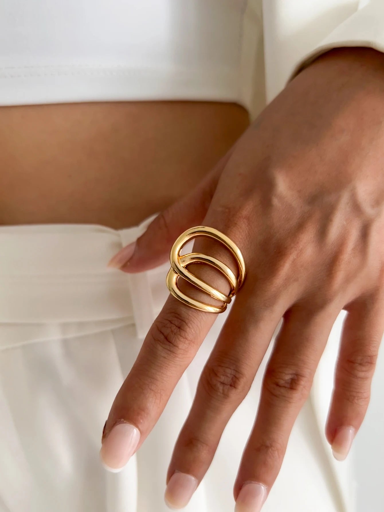 Salircon Vintage Exquisite Big Flower Butterfly Ring for Women Irregular Geometric Metal Finger Ring Female Jewelry Gift