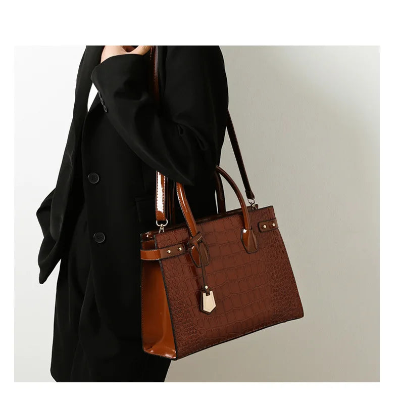Retro Ladies Three-piece Set Mother-daughter Crossbody Bag Crocodile Pattern Texture Single-shoulder Hand-held Diagonal Bag