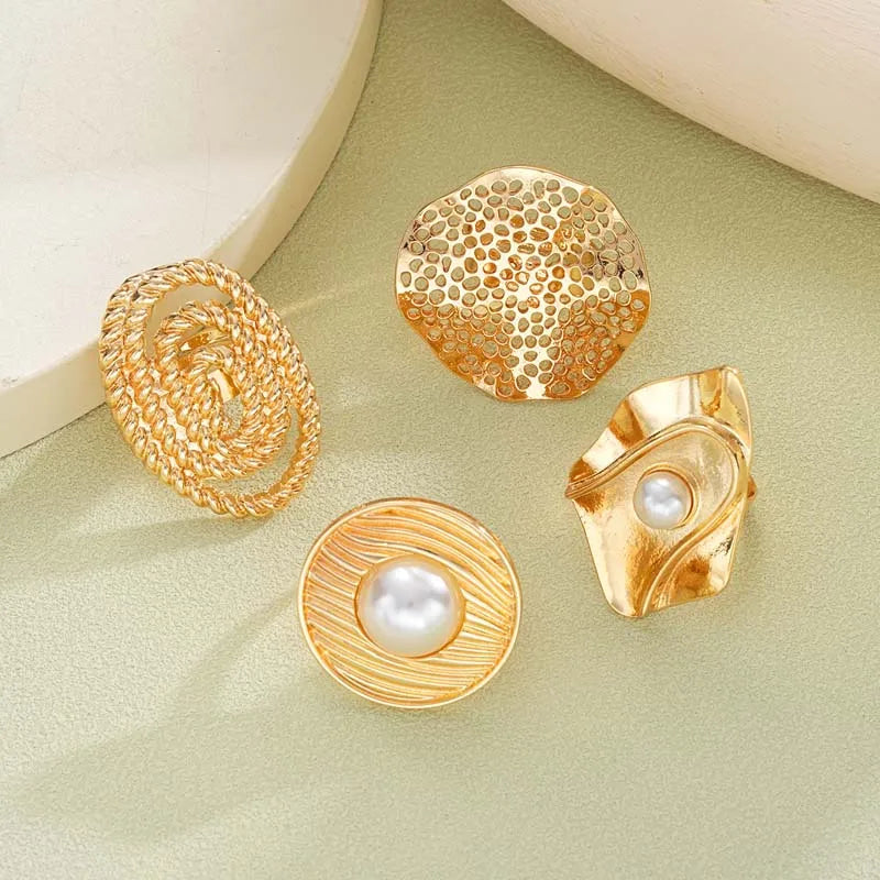 4Pcs/Set Fashion Gold Color Imitation Pearl Flower Chunky Rings Set For Women Exaggerated Metal Hollow Geometric Ring Jewelry