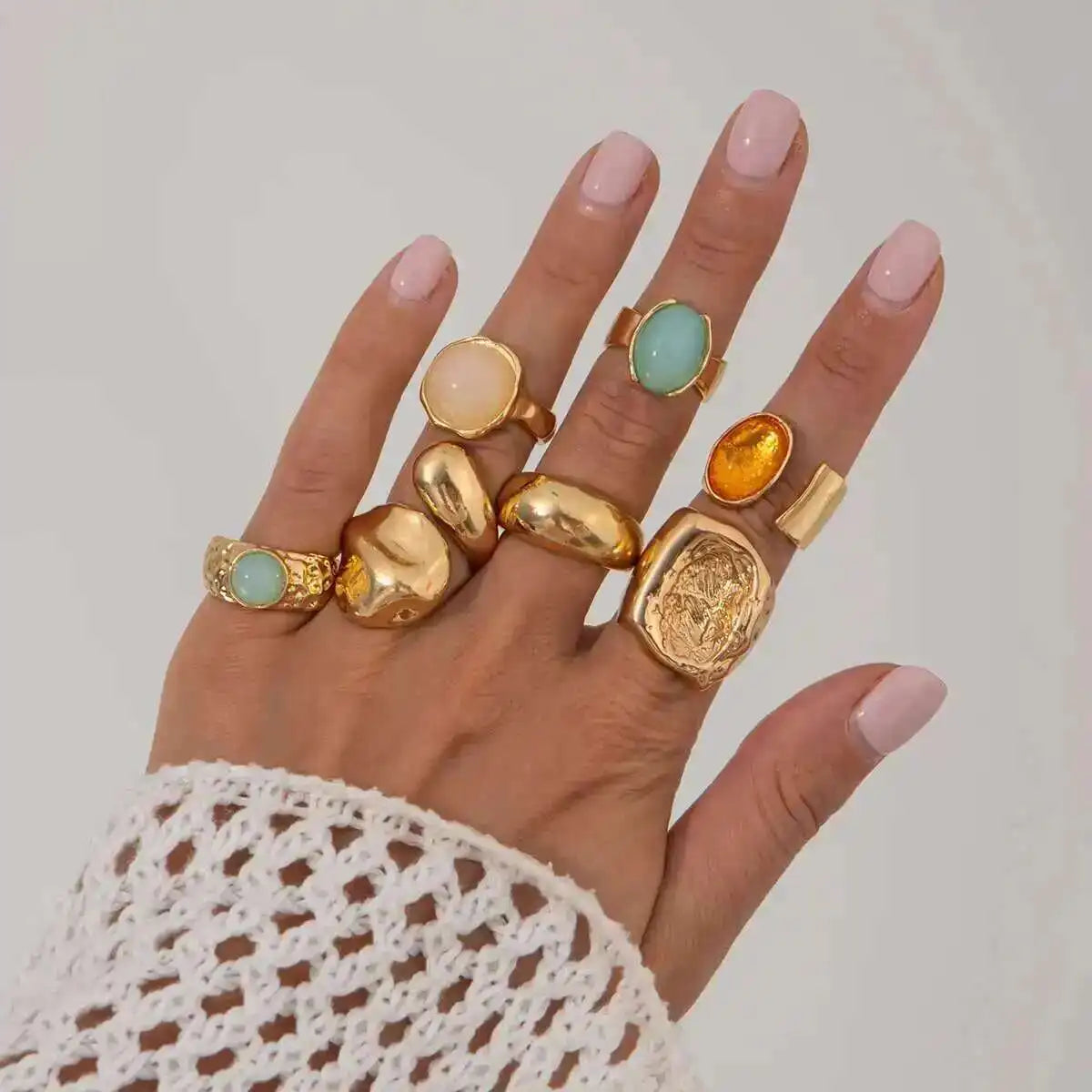 Salircon 7Pcs/Set Trendy Colorful Crystal Open Rings for Women Luxury Chunky Finger Rings Fashion Banquet Jewelry Accessories