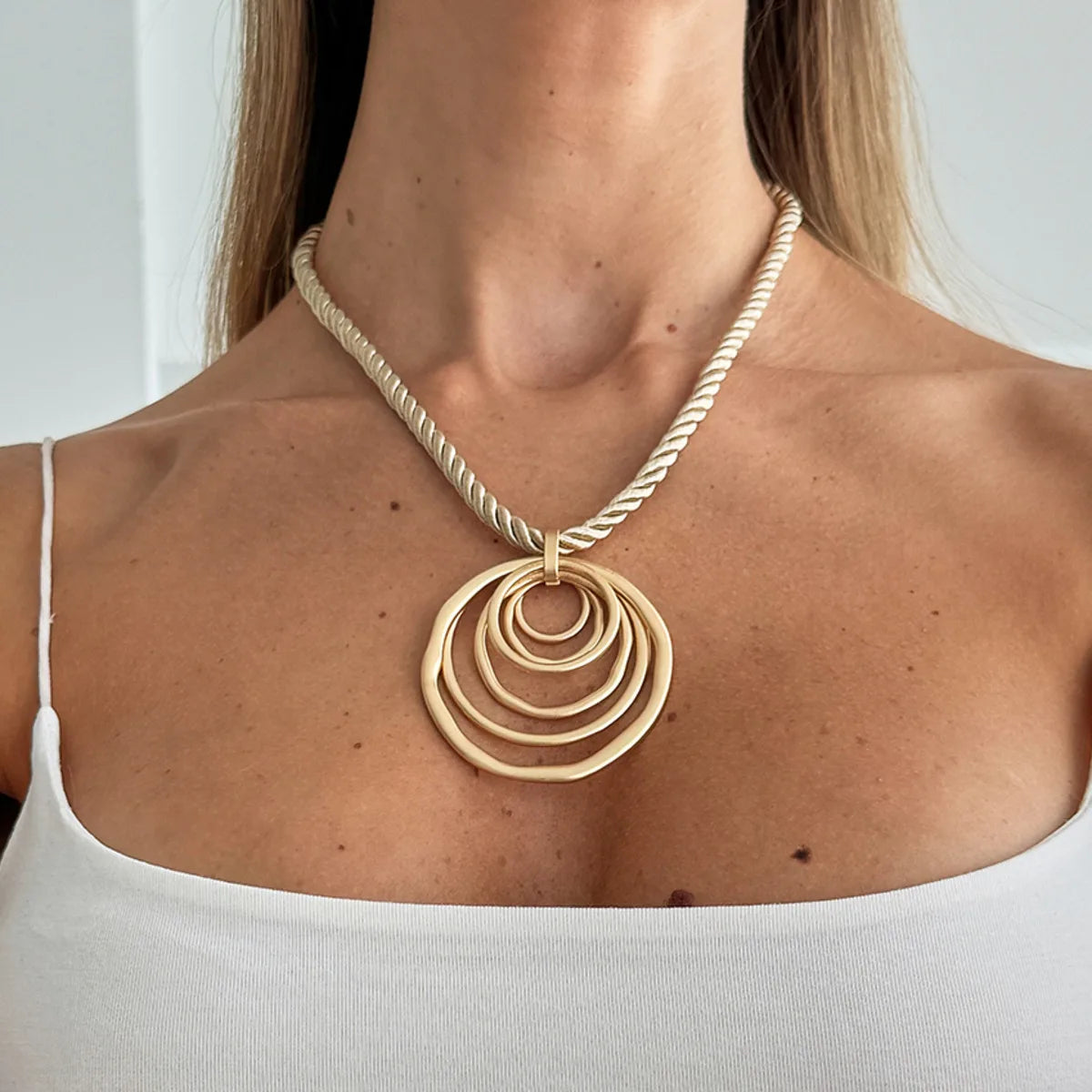 KunJoe Hip Hop Hollow-out Geometric Square Pendant Necklace Women 2026 Fashion Adjustable Rope Chain Necklace Party Jewelry Gift