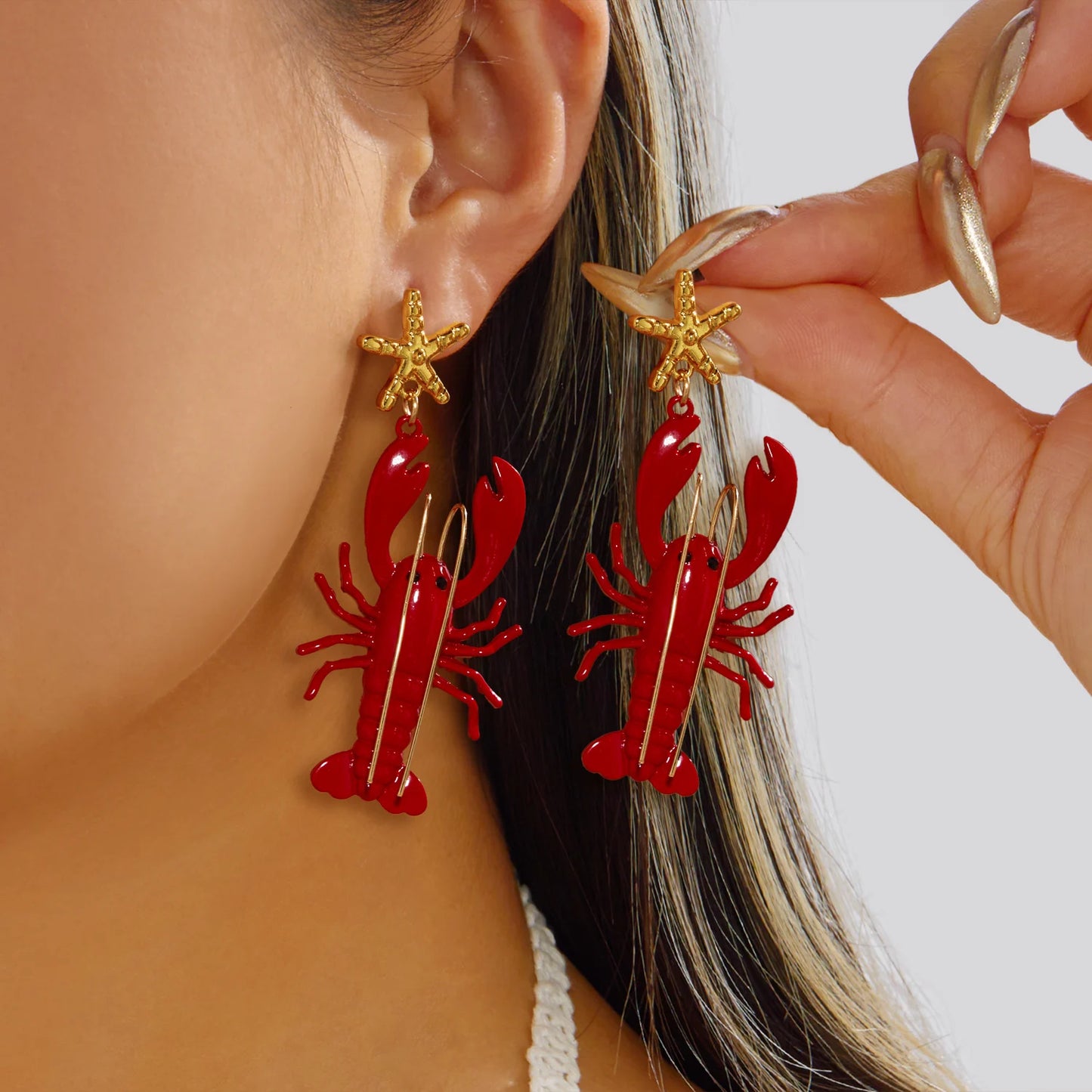Personality Splicing Lobster Earrings for Women Metal Starfish Shell Animal Dangle Earrings Summer Beach Holiday Party Jewelry