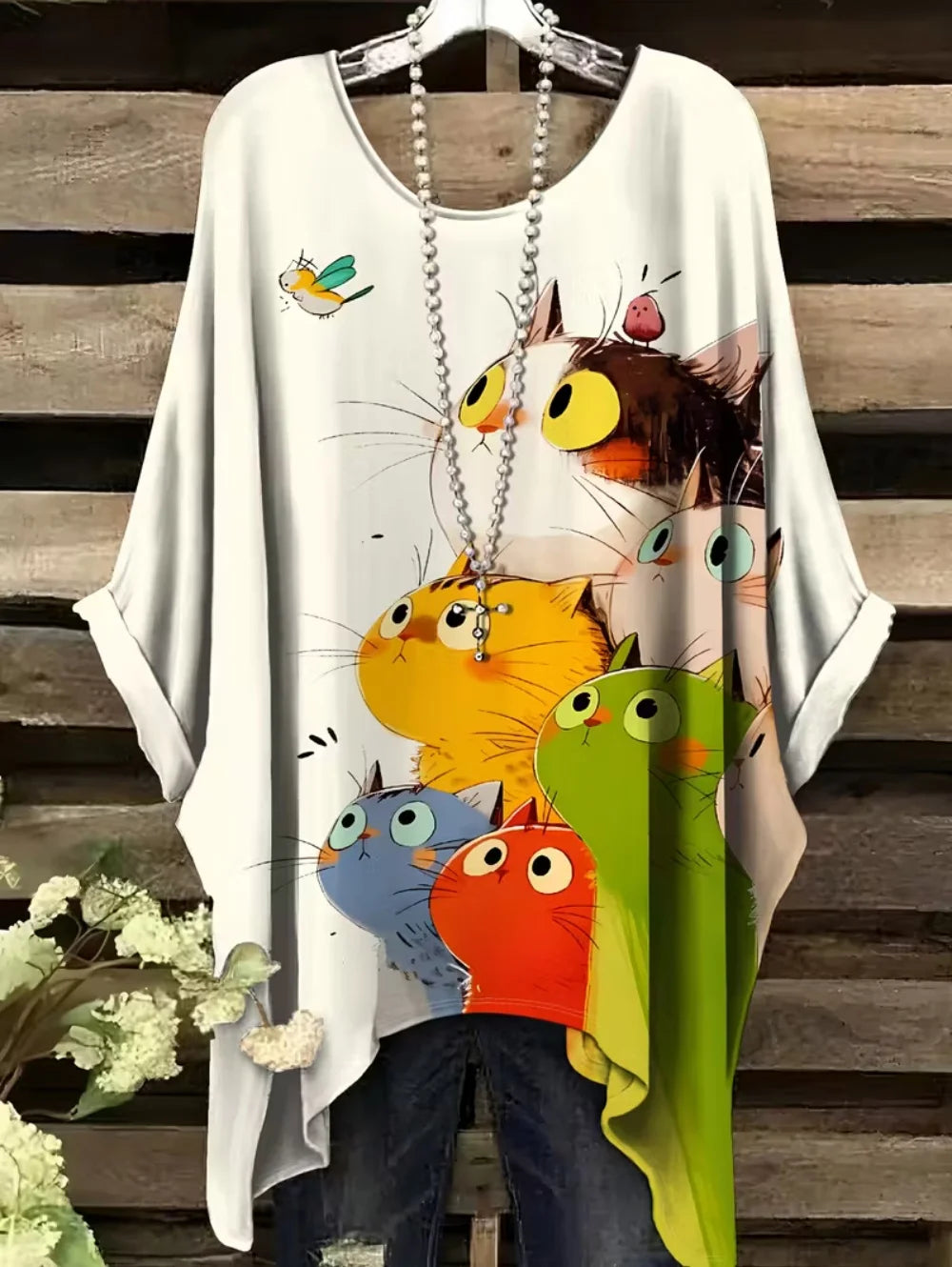 Retro Women's T Shirt Anime Cat Graphic Girl Clothes Summer O-Neck Short Sleeve Tees Female Harajuku Streetwear Oversized Blouse