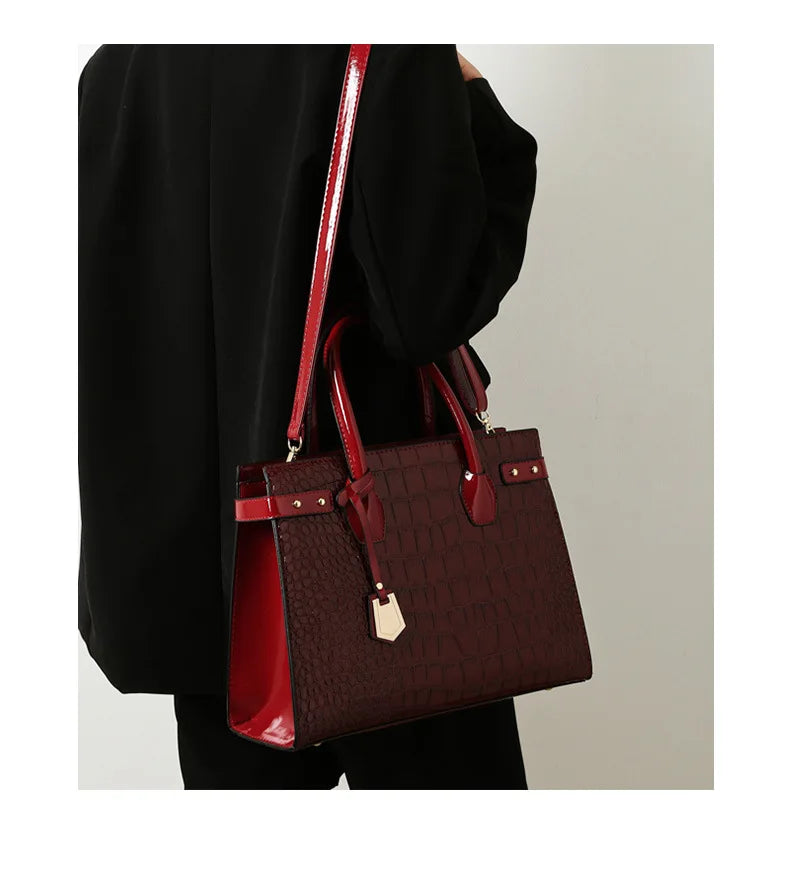 Retro Ladies Three-piece Set Mother-daughter Crossbody Bag Crocodile Pattern Texture Single-shoulder Hand-held Diagonal Bag