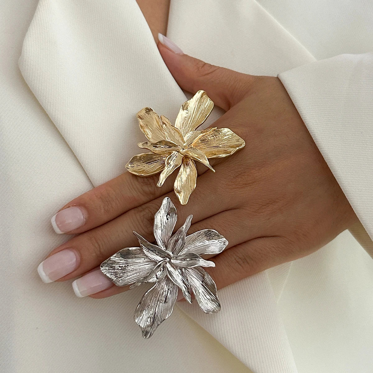 Salircon 2025 Personality Design Double Layered Metal Flower Ring for Women Trend Punk Party Adjustable Ring Ladies Jewelry Gift