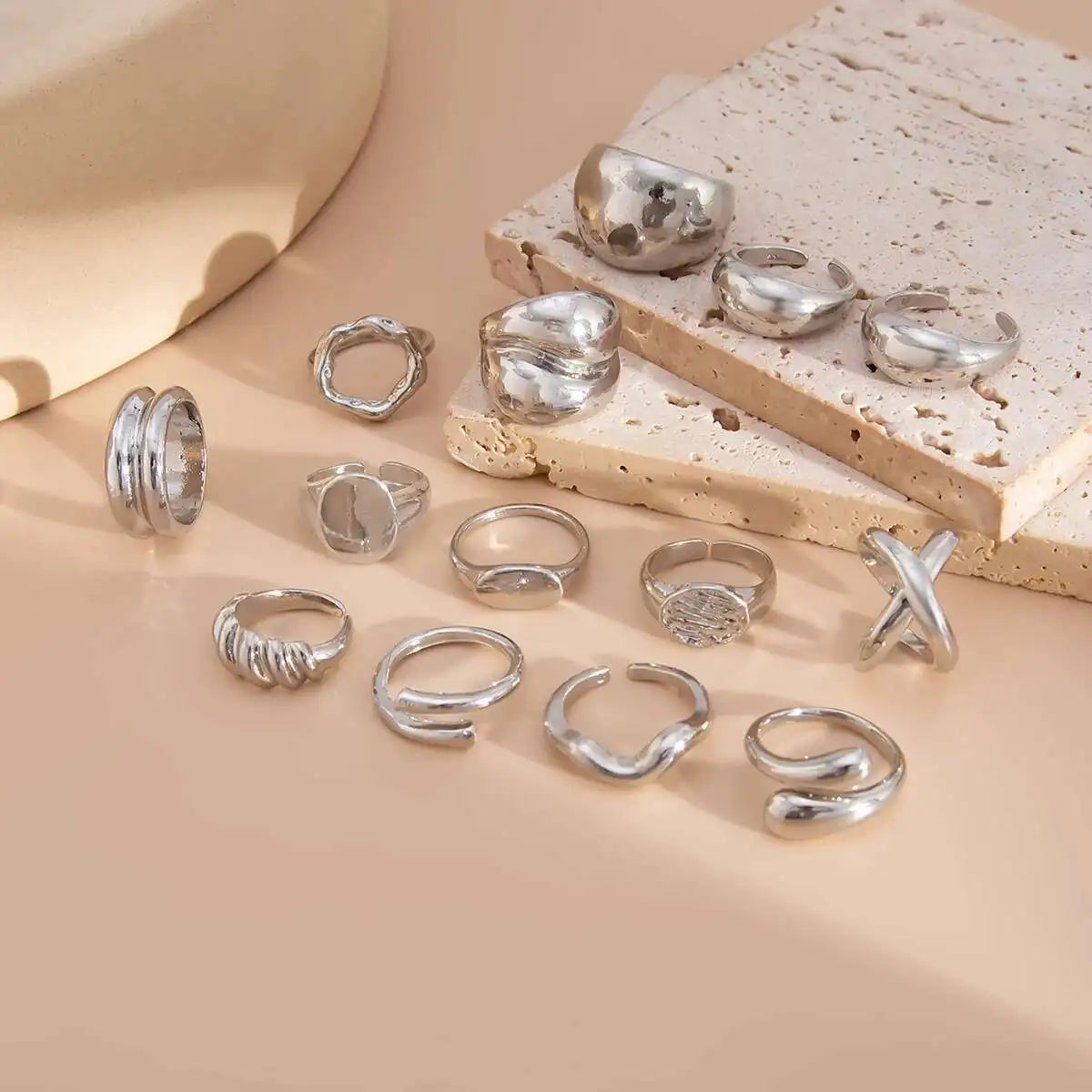 Salircon 14Pcs/Set Unique Creative Smooth Water Drop Rings for Women 2025 Punk Geometric Adjustable Finger Ring Couple Jewelry