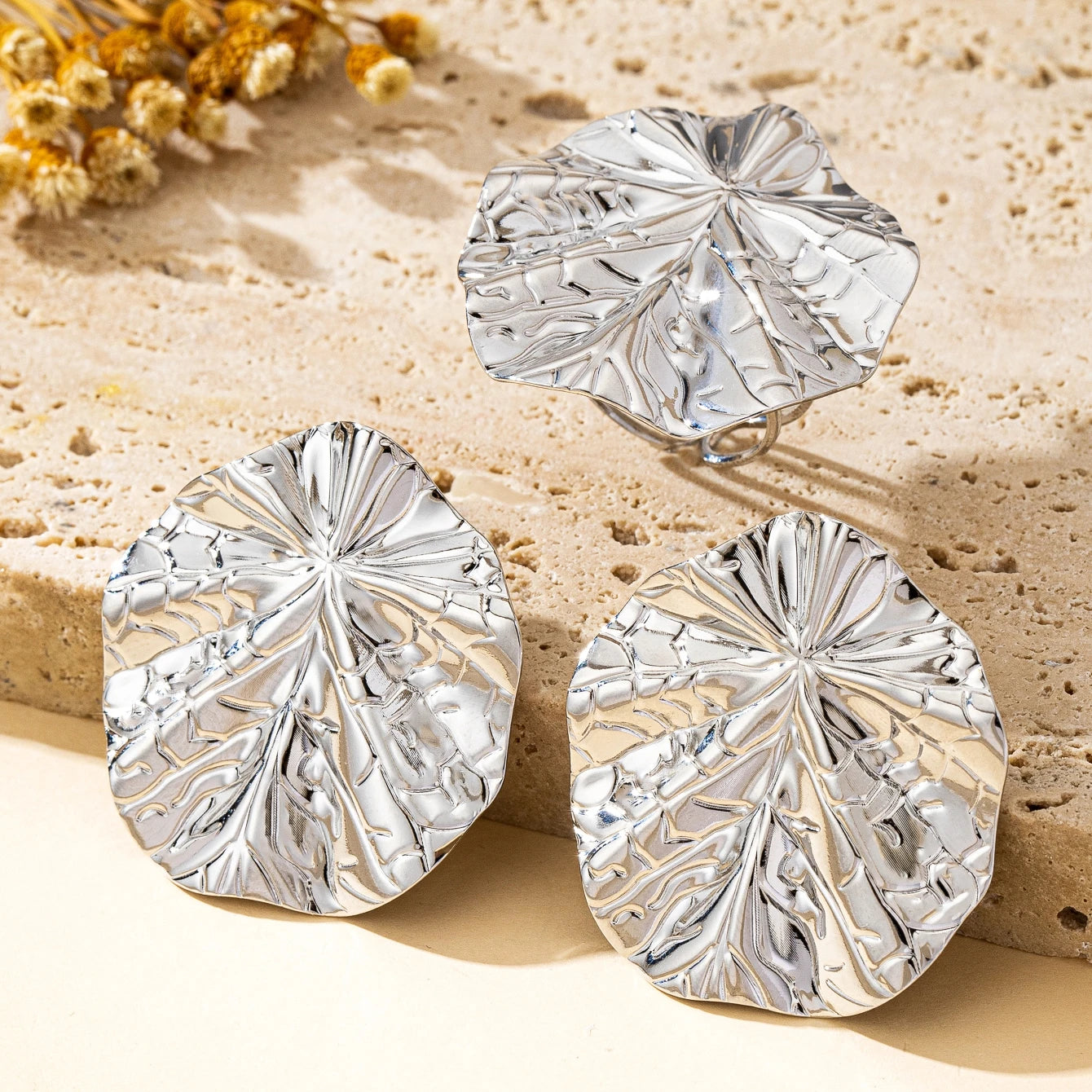 Irregular Round Hammered Pattern Earrings and Ring Set