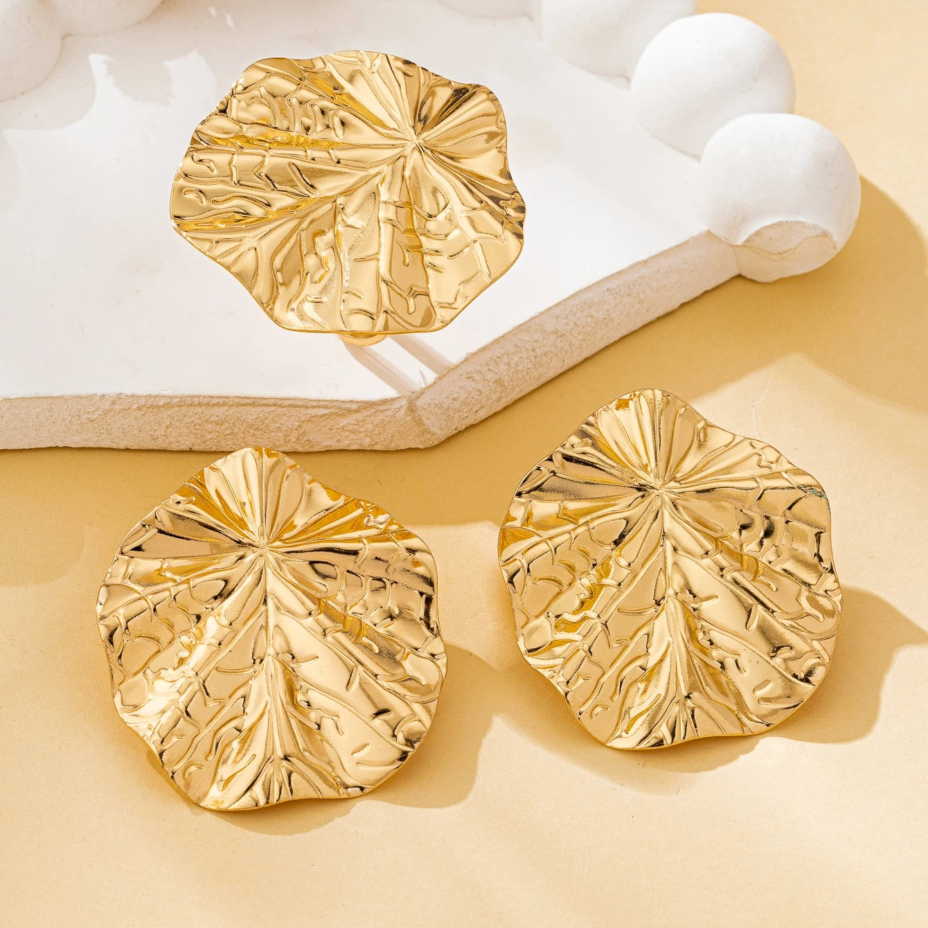 Irregular Round Hammered Pattern Earrings and Ring Set