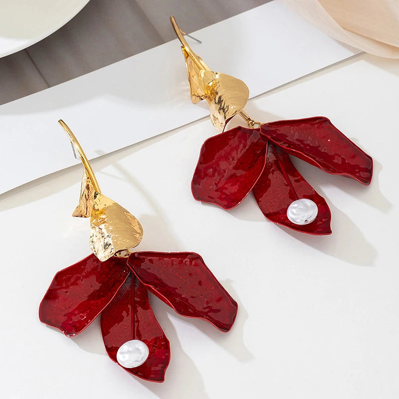 Vintage Red Drip Oil Flower Long Tassel Pendant Earrings for Women Exaggerated White Imitation Pearl Earrings Vacation Jewelry