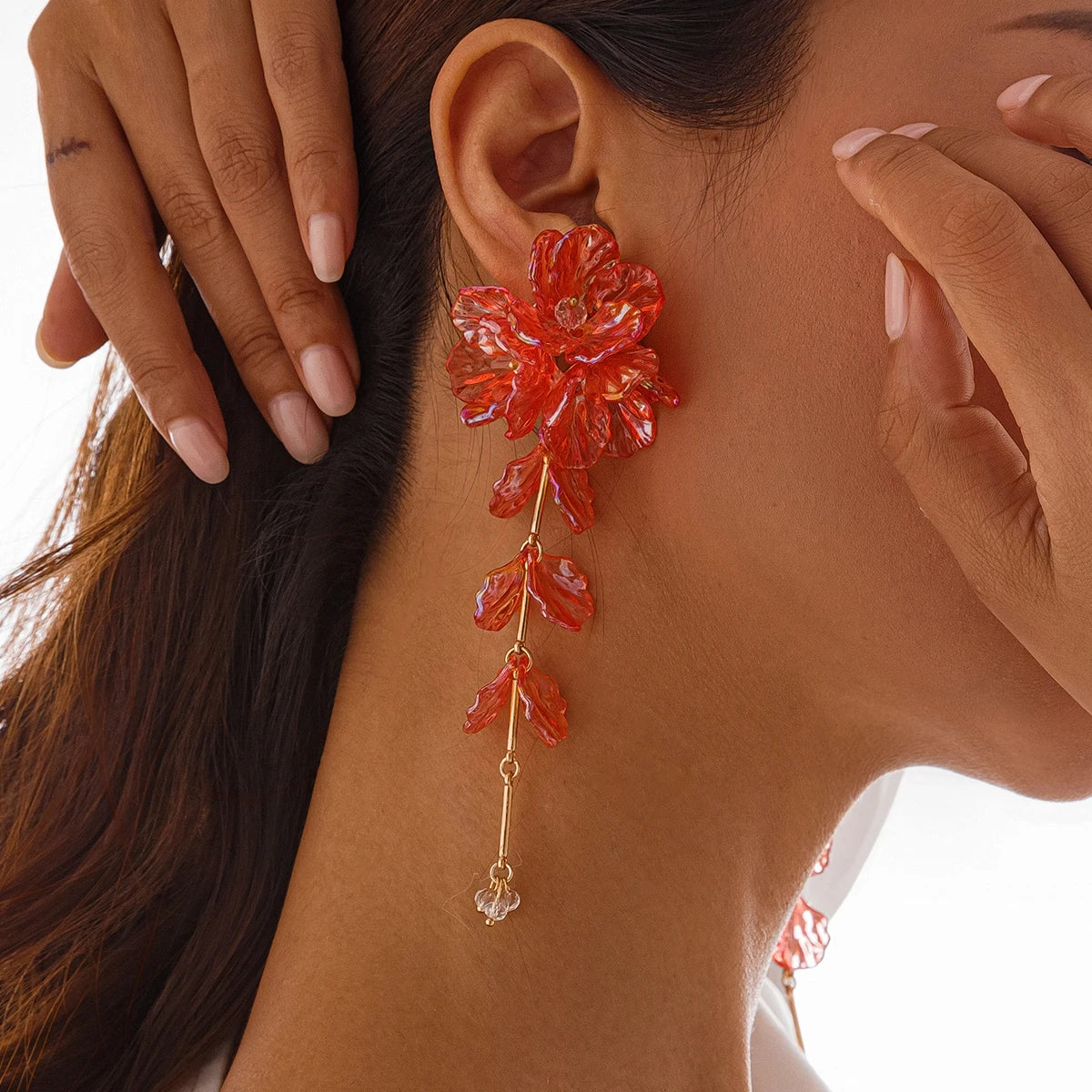 Salircon Elegant Charming Scallop Flowers Earrings for Women Creative Design Long Pendant Earrings Lady Party Ear Jewelry