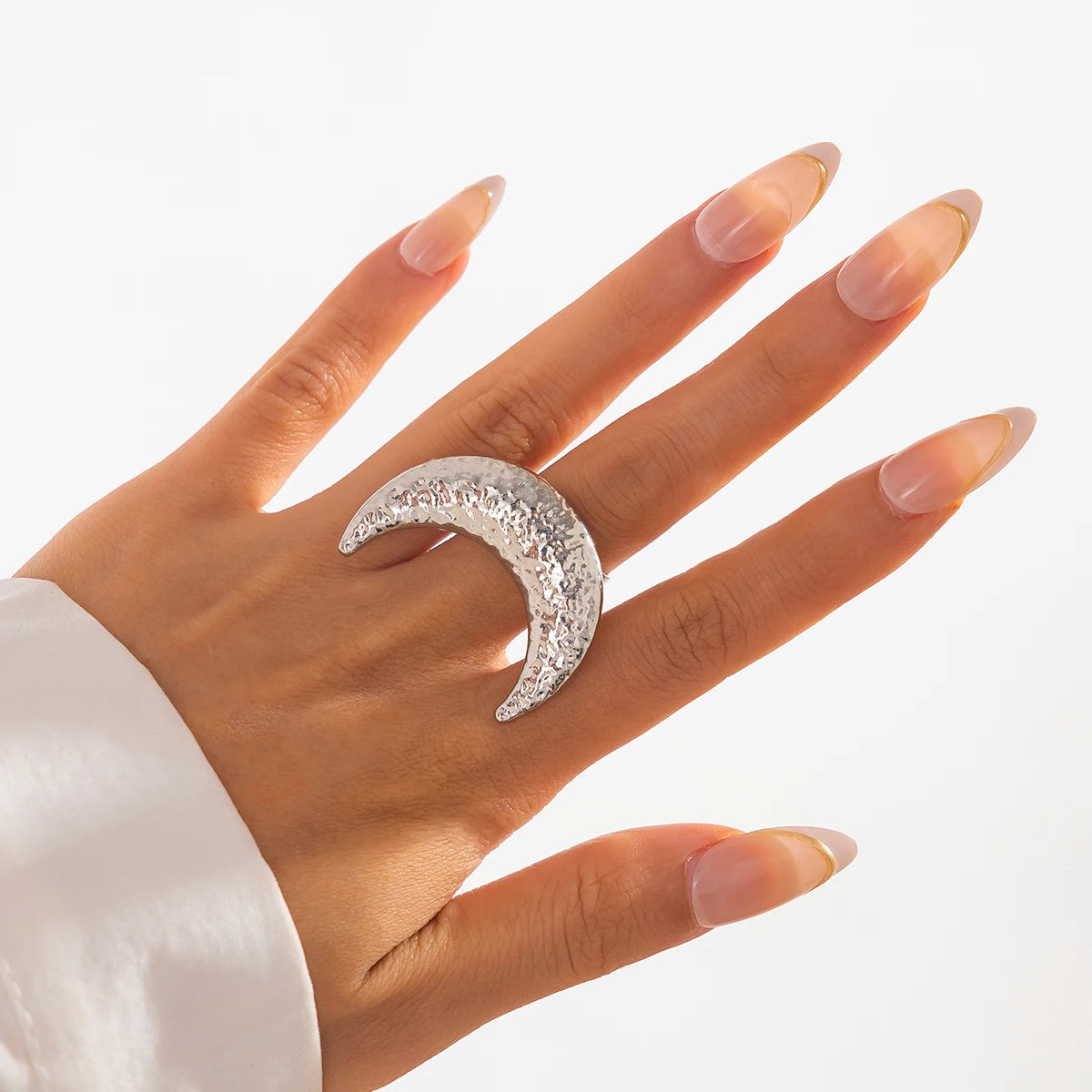 Salircon Vintage Exquisite Big Flower Butterfly Ring for Women Irregular Geometric Metal Finger Ring Female Jewelry Gift