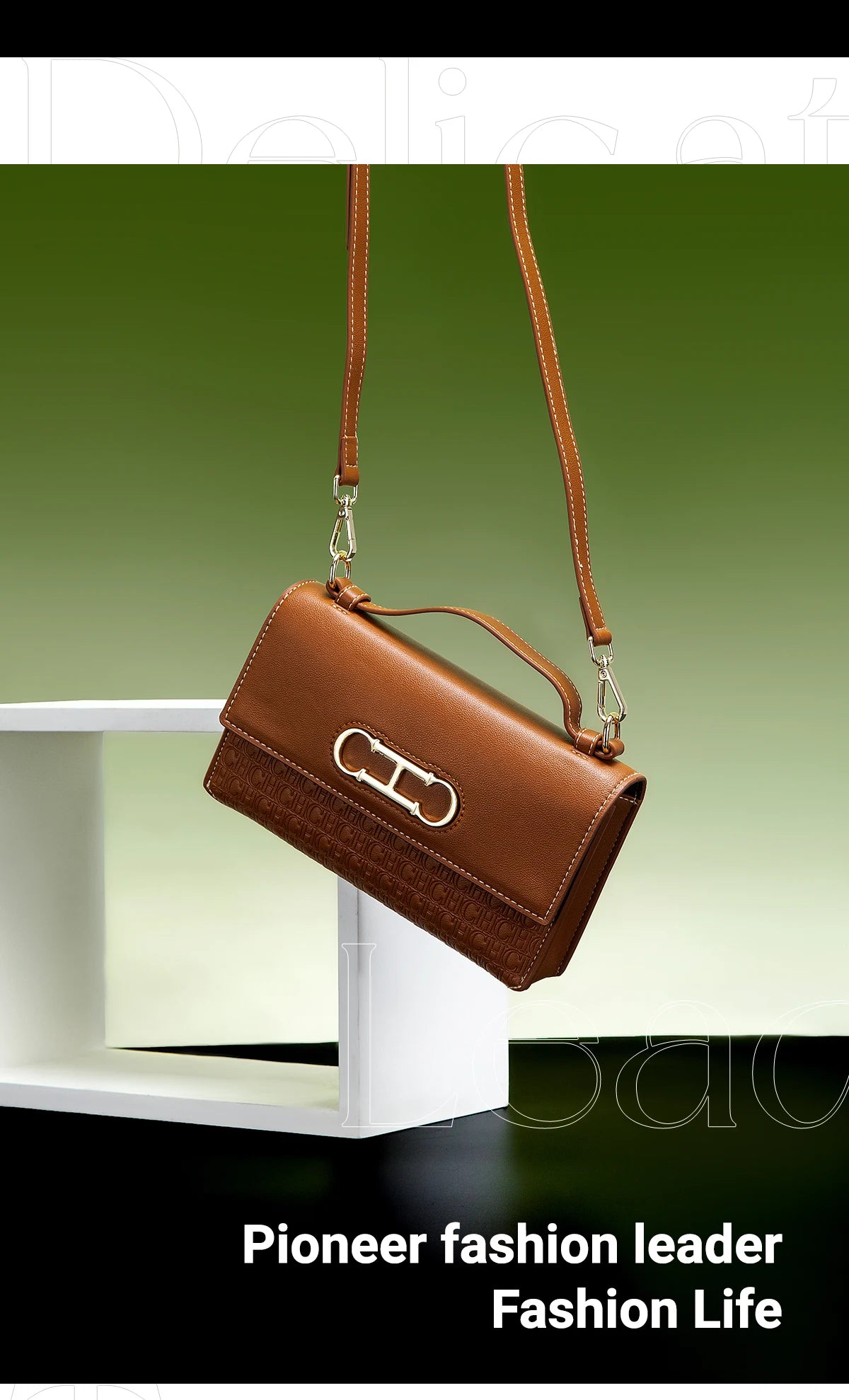 CH Women's Classic Retro Fashion Shoulder Bag Light Luxury Popular Classic Models Large Capacity Brand Logo Buckle Crossbody Bag