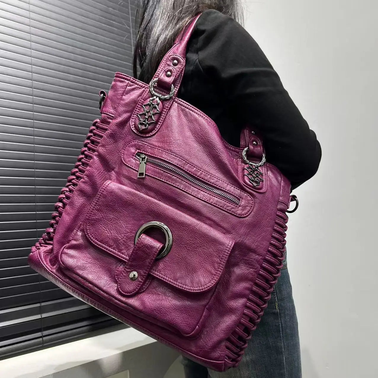 Ladies' Fashion Street Y2K Hot Girl Washed Used Motorcycle Bag Large Capacity Retro Single Shoulder Handbag