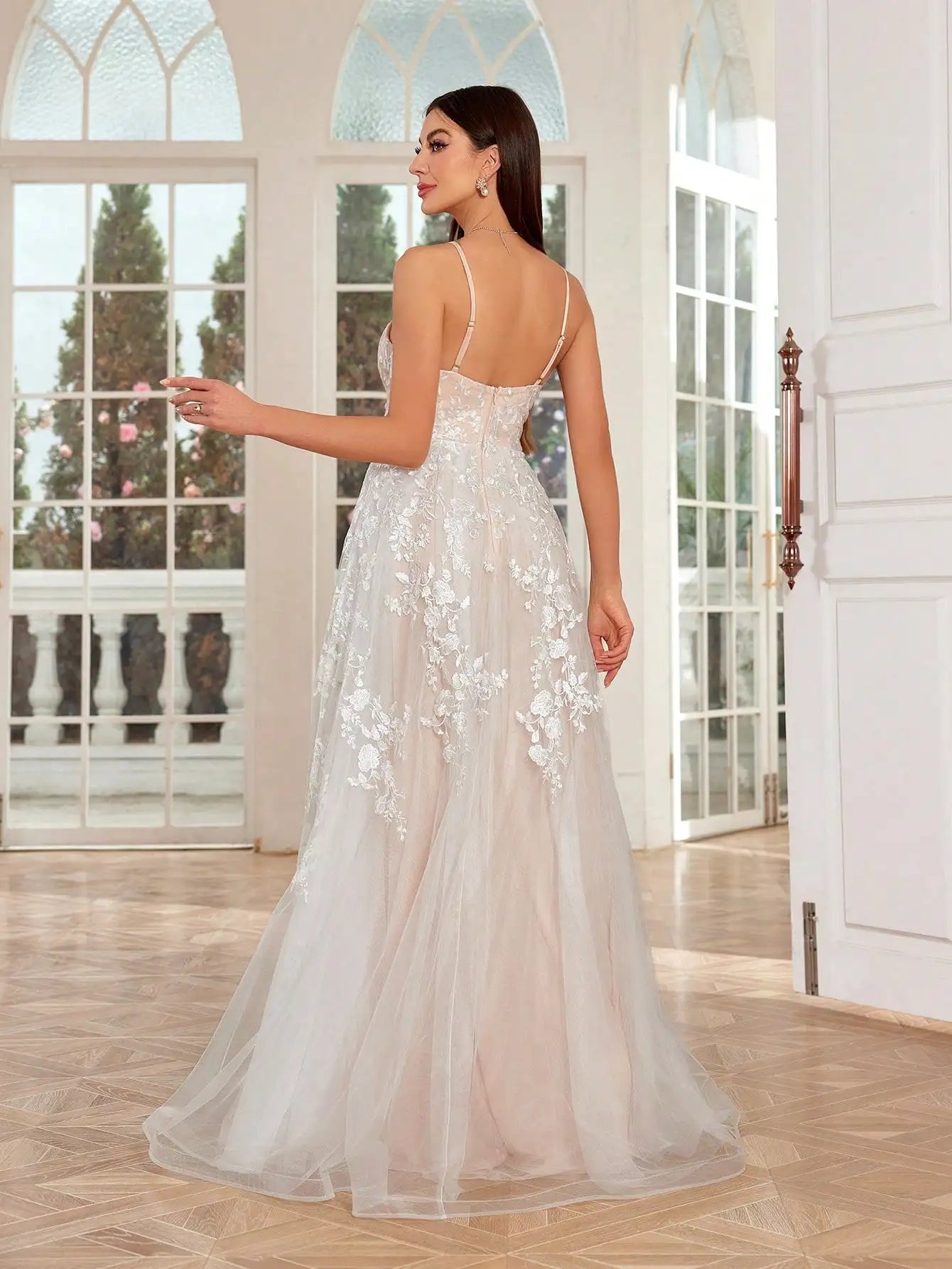 Mgiacy Camisole Romantic embroidered lace contrasting mesh full skirt