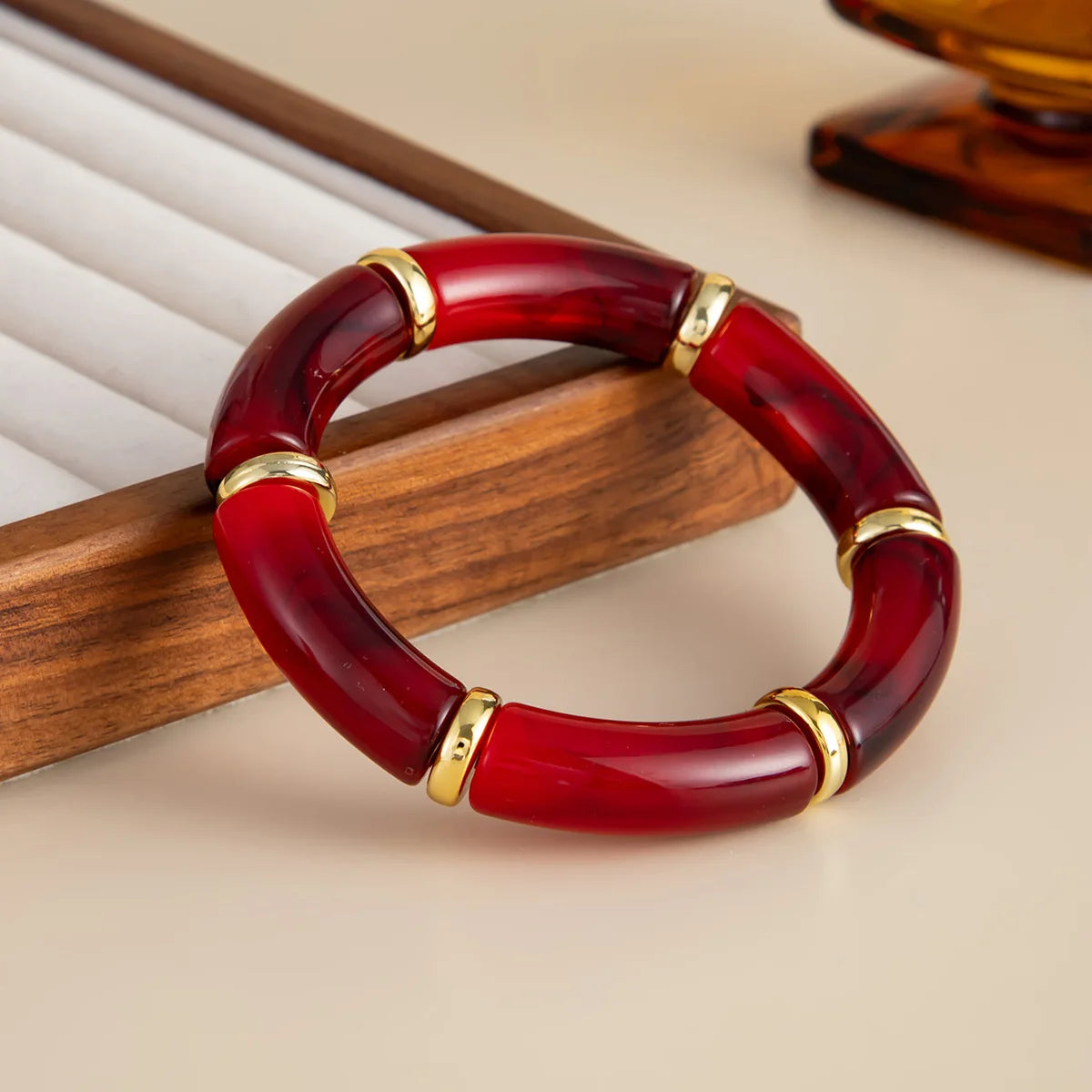 Salircon 6 Style Vintage Red Resin Acrylic Bracelets for Women Punk Splice Metal Tube Beaded Handmade Bangles Aesthetics Jewelry