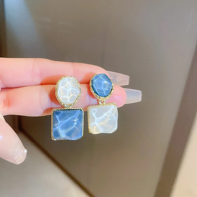 Retro Geometric Resin Drop Earings For Women Water Drop Pendant Earrings for Banquet Party Female Ear Jewelry Gift