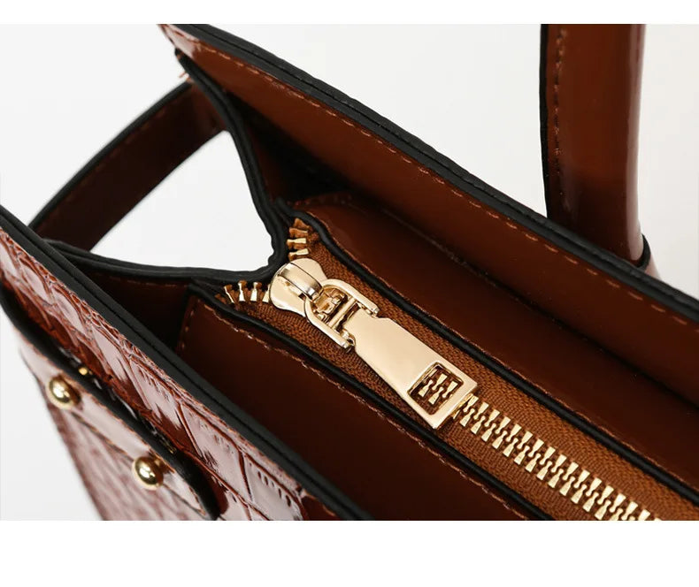 Retro Ladies Three-piece Set Mother-daughter Crossbody Bag Crocodile Pattern Texture Single-shoulder Hand-held Diagonal Bag