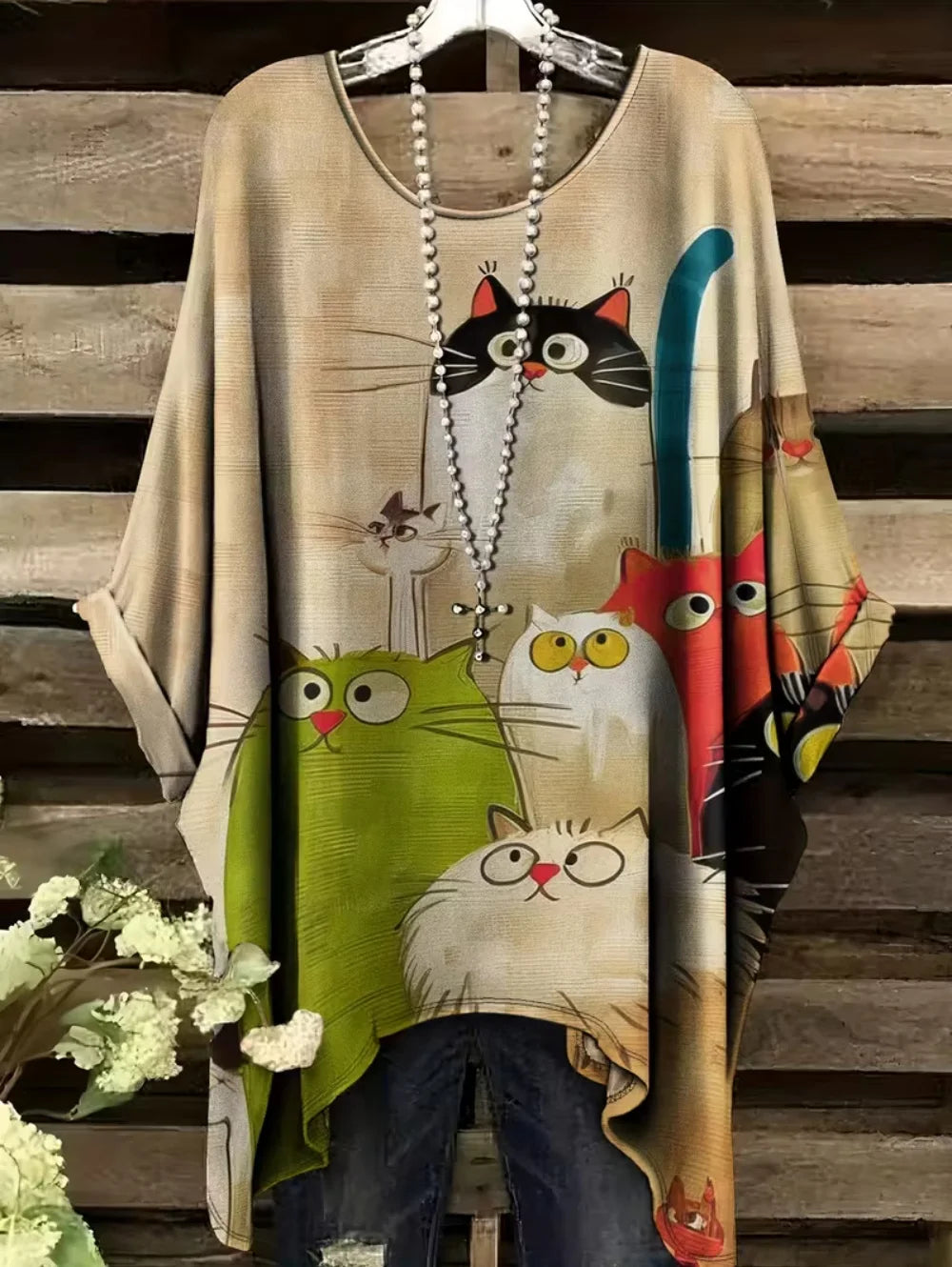 Retro Women's T Shirt Anime Cat Graphic Girl Clothes Summer O-Neck Short Sleeve Tees Female Harajuku Streetwear Oversized Blouse