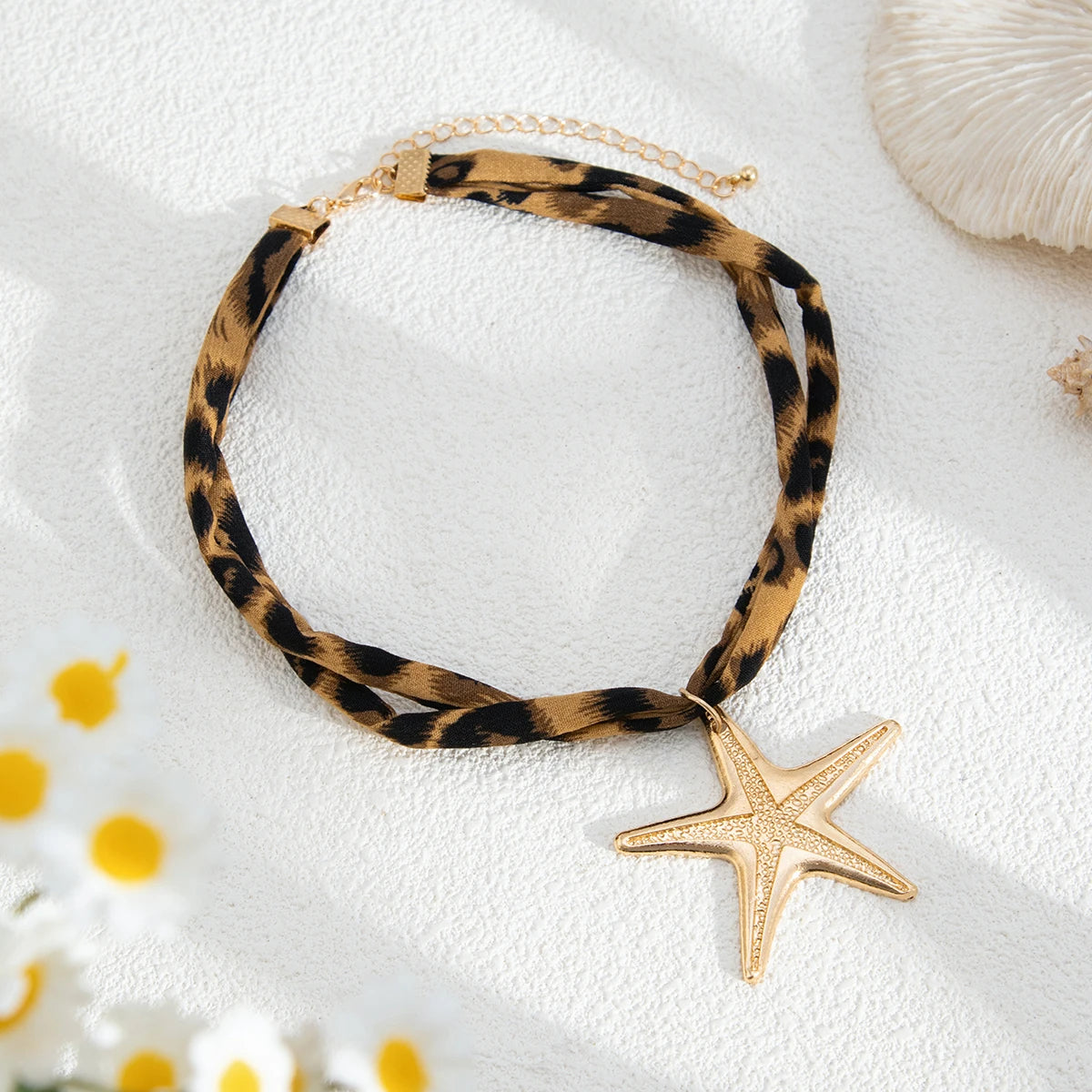 KunJoe 7 Styles Metal Starfish Conch Heart Pendant Necklace Women Leopard Pattern Soft Cotton Velvet Short Choker Neck Chain