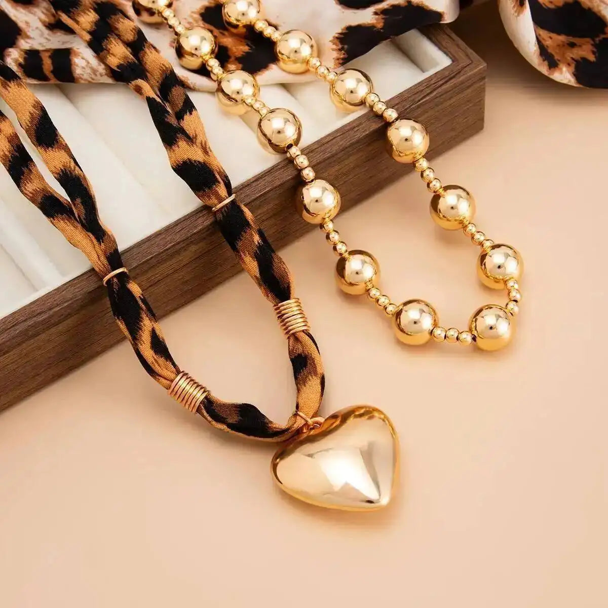 KunJoe 2Pcs/Set Retro Leopard Print Cotton Rope Chain Choker Necklace for Women Punk Big Heart Pendant Necklace Fashion Jewelry