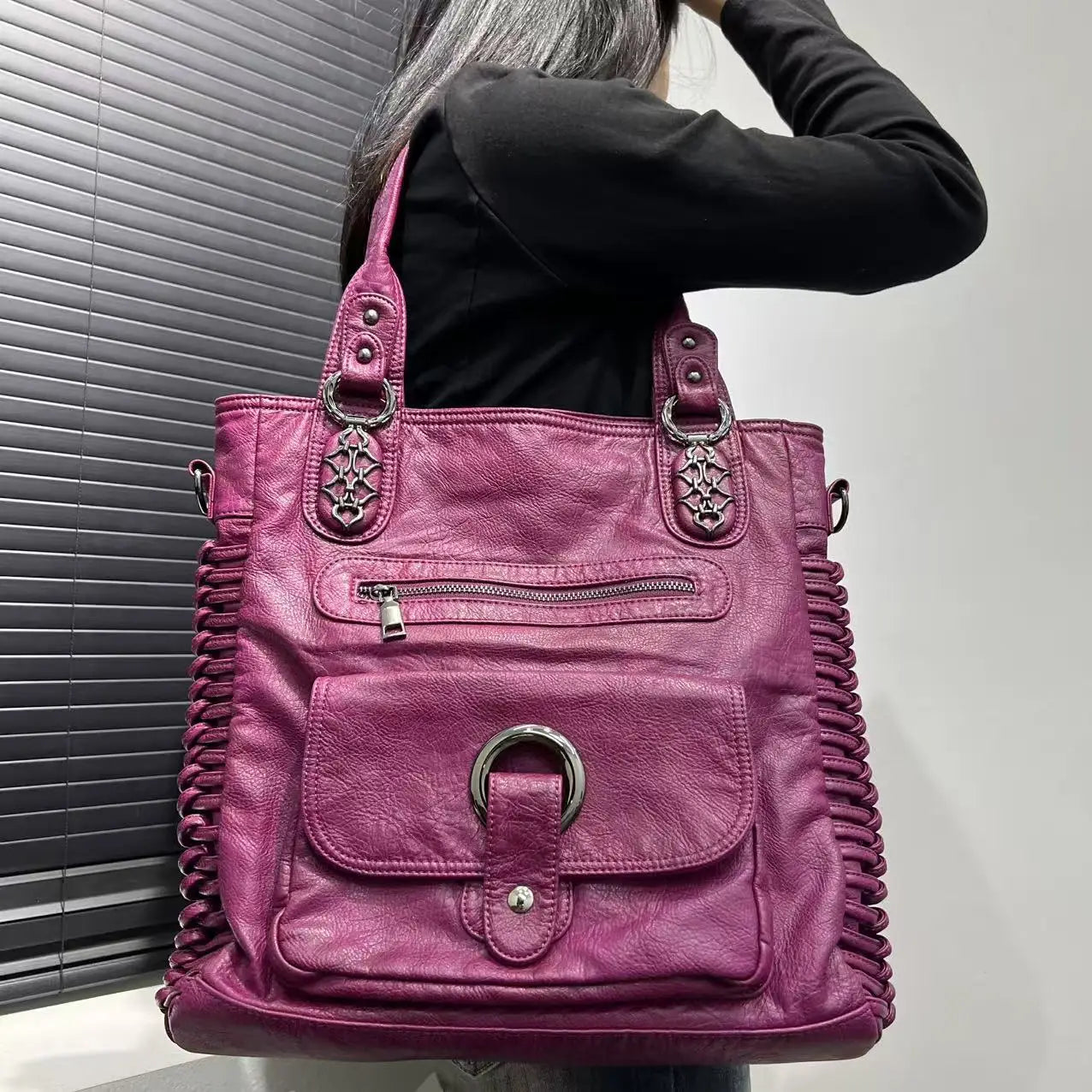 Ladies' Fashion Street Y2K Hot Girl Washed Used Motorcycle Bag Large Capacity Retro Single Shoulder Handbag