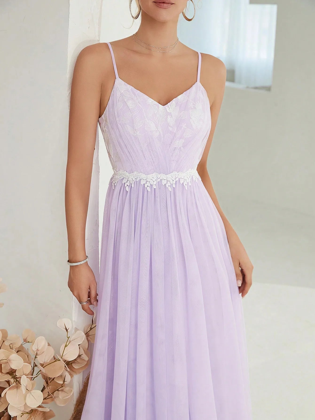Mgiacy Halter mesh cross folding lace contrasting long dress