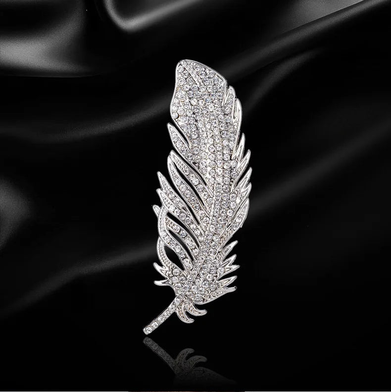 SKEDS Luxury Feather Crystal Brooches For Women Fashion Rhinestone Banquet Party Jewelry Accessories Vintage Badges Brooch Pin
