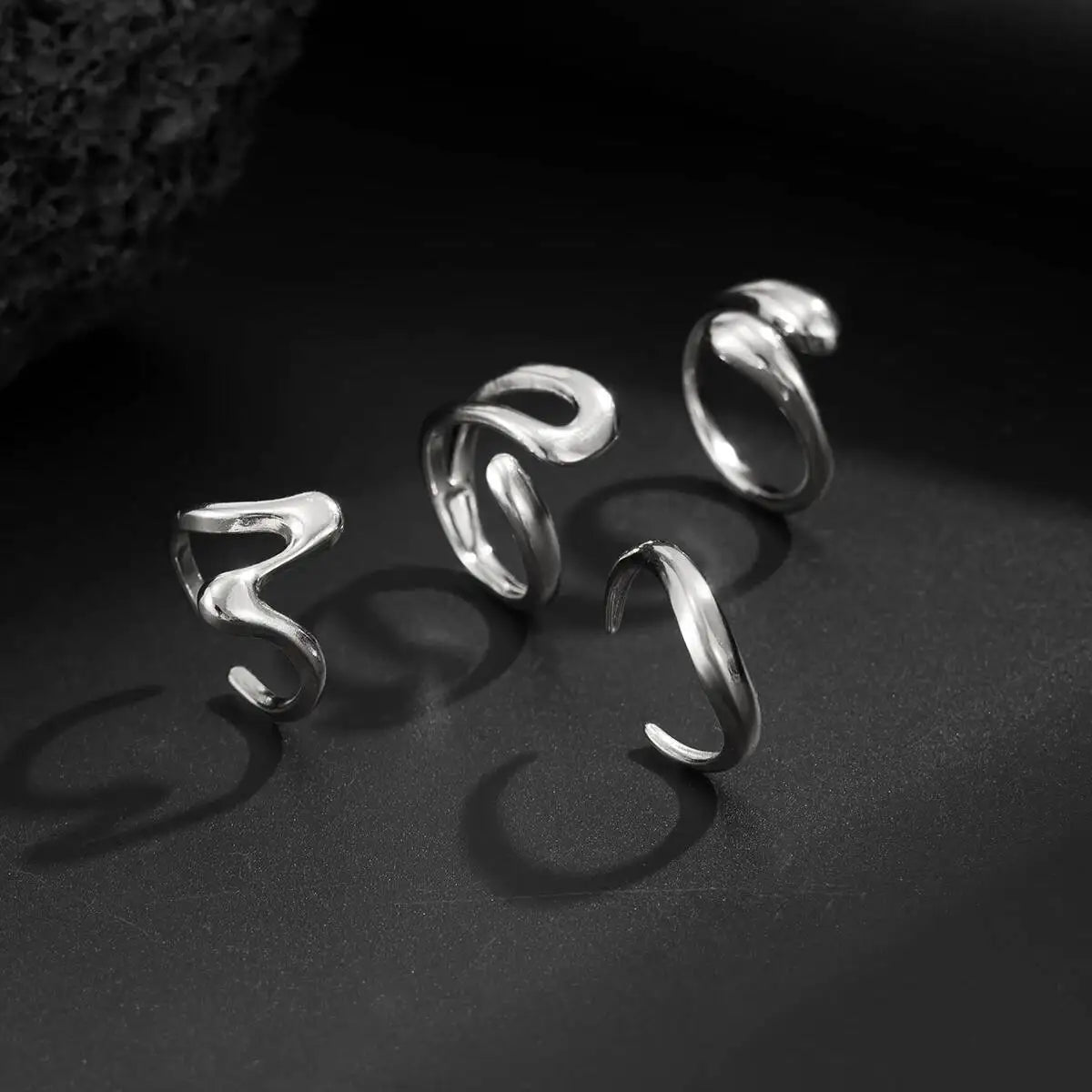 Salircon 4Pcs/Set Fashion Metal Irregular Geometric Open Finger Rings Women Punk Adjustable Gold Color Ring Couple Jewelry Gifts