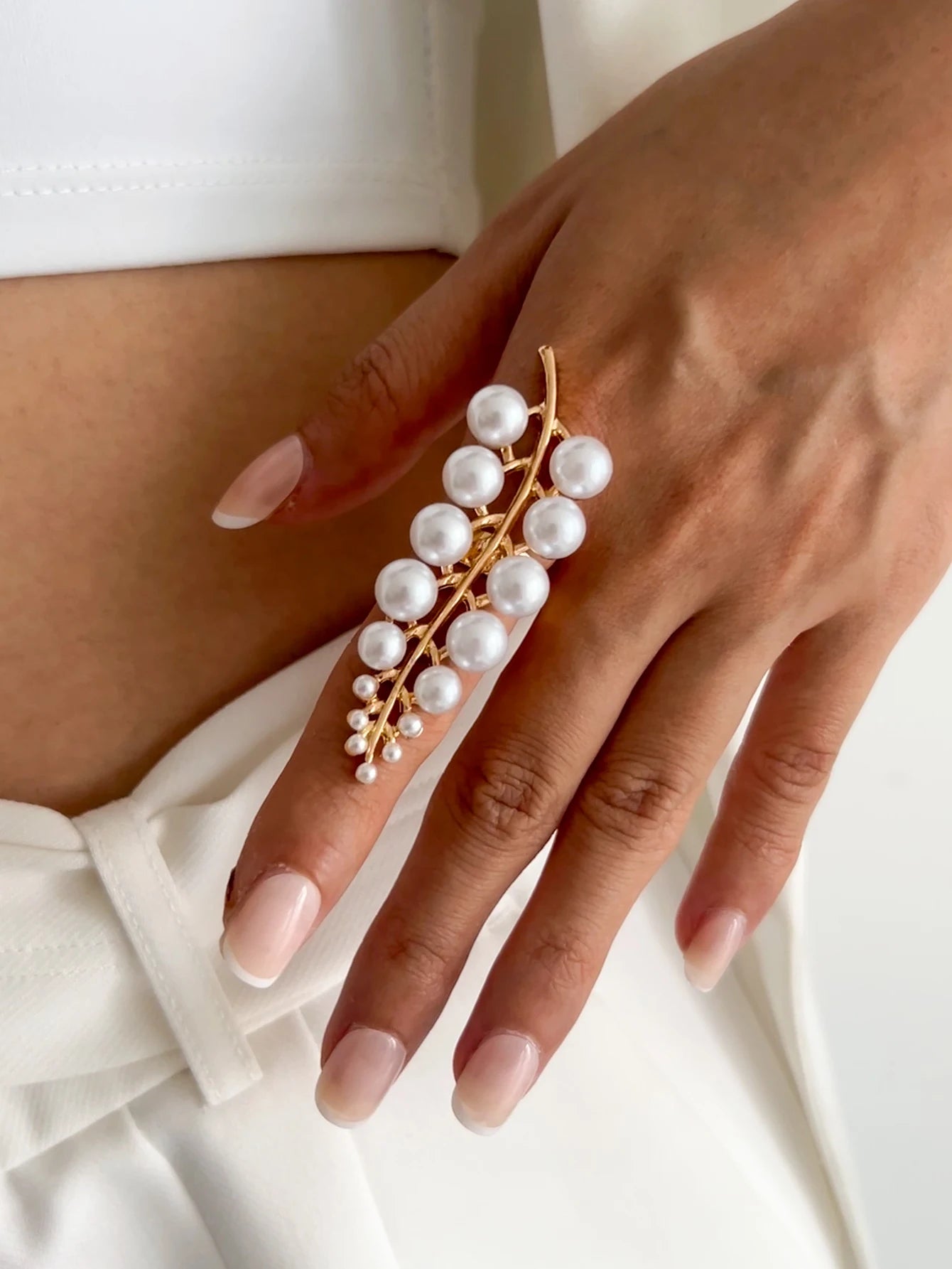 Salircon Vintage Exquisite Big Flower Butterfly Ring for Women Irregular Geometric Metal Finger Ring Female Jewelry Gift
