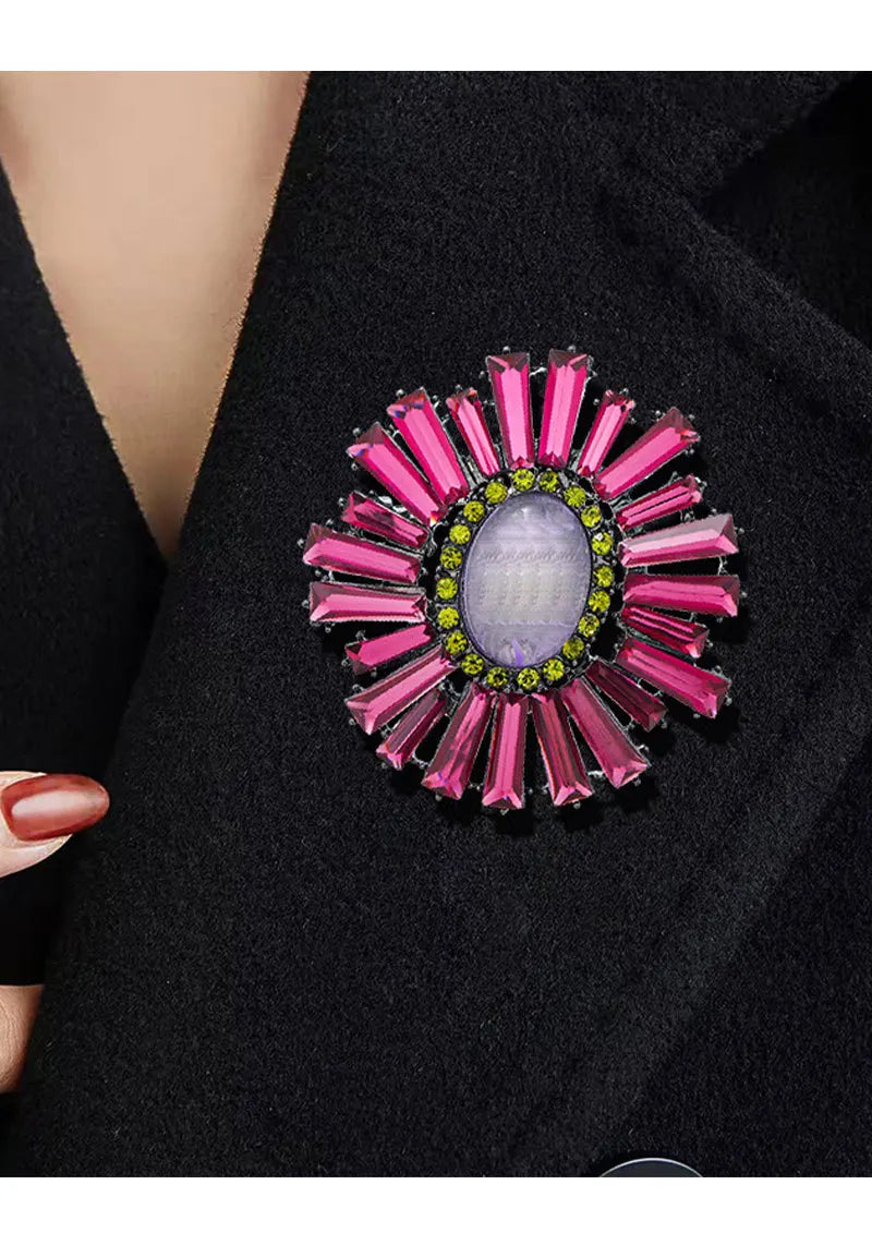 SKEDS Vintage Baroque Luxury Rhinestone Sun Flower Brooches Badges For Women Men Retro Palace Gorgeous Pins Jewelry